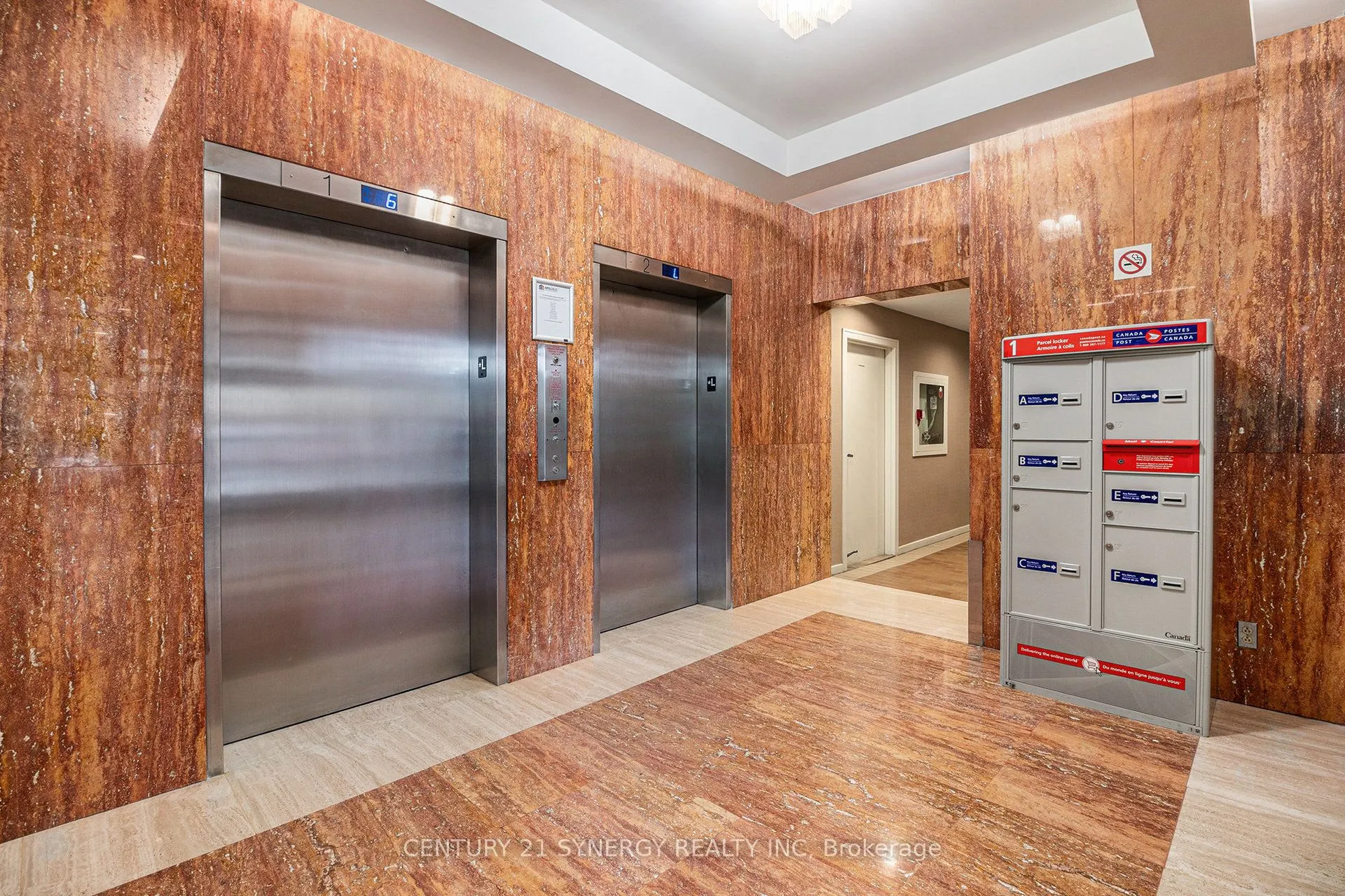 475 Laurier Avenue W, #306