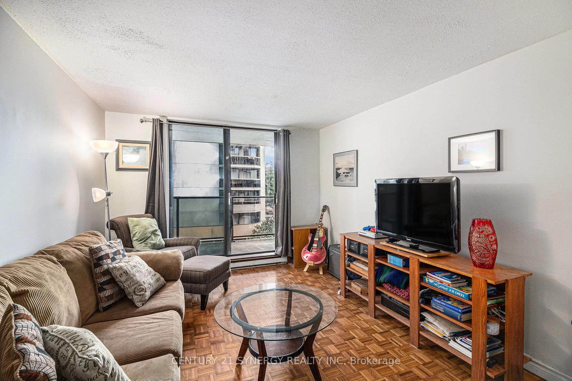 475 Laurier Avenue W, #306