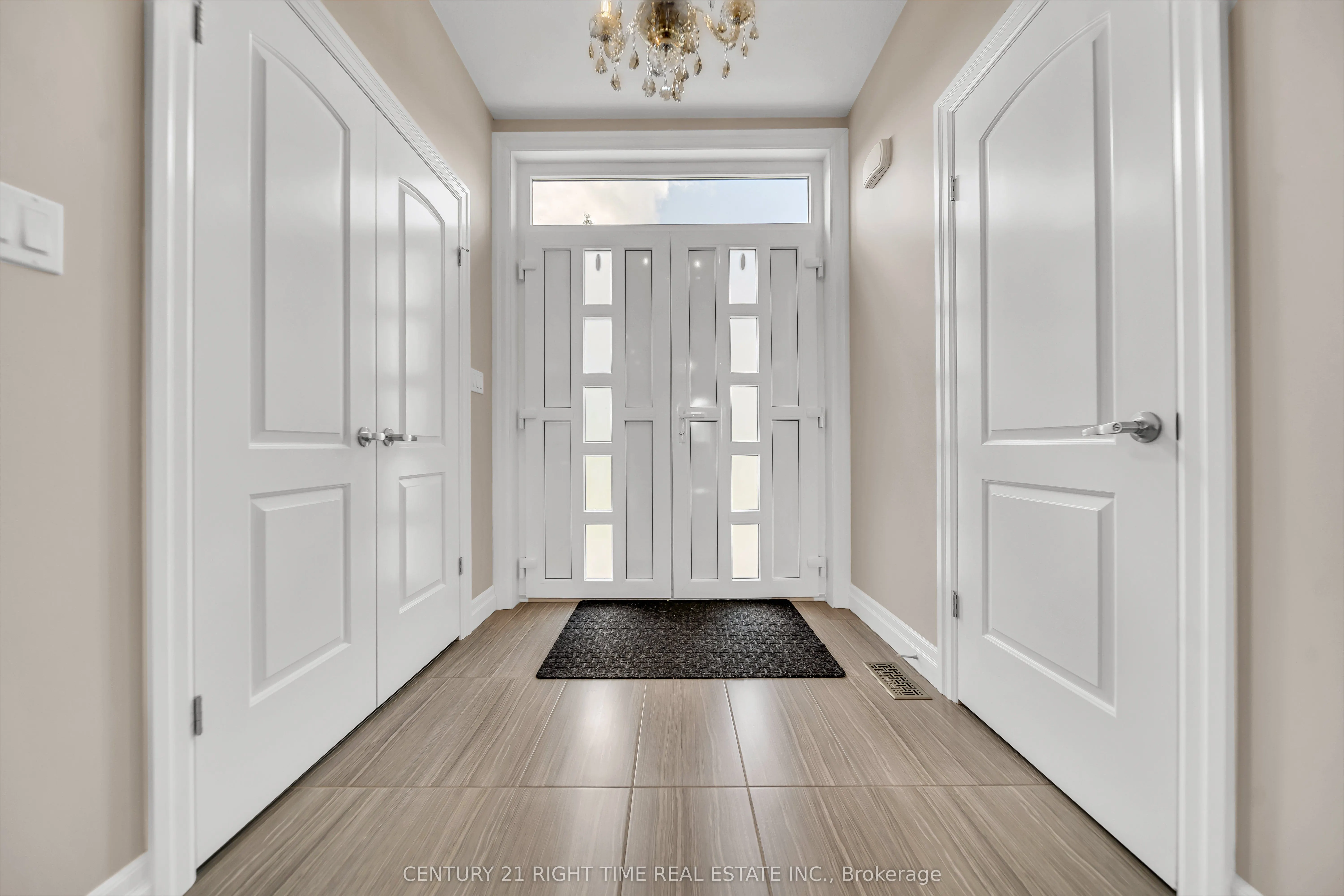 50 HORSESHOE Crescent
