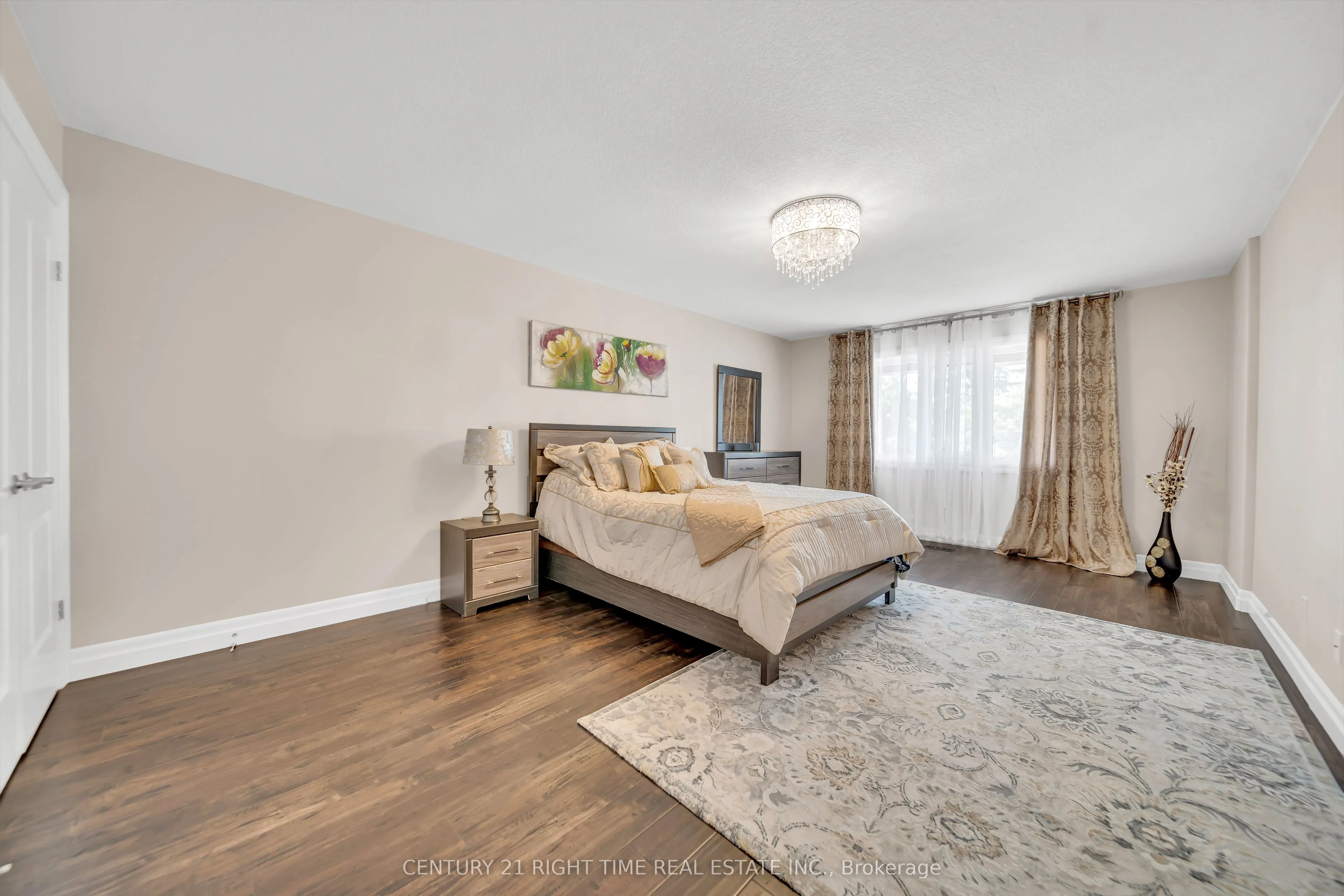 50 HORSESHOE Crescent