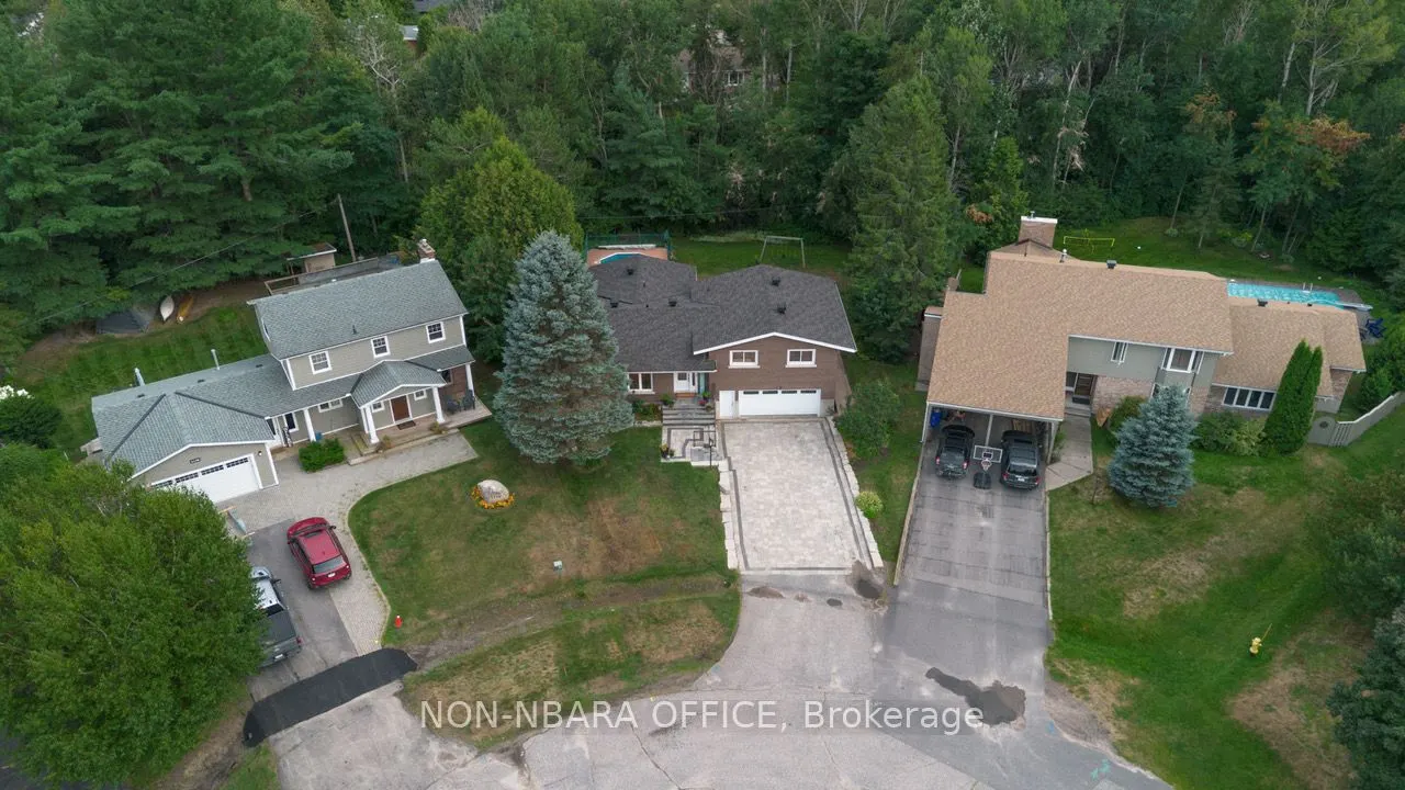 1176 GLENWOOD Road