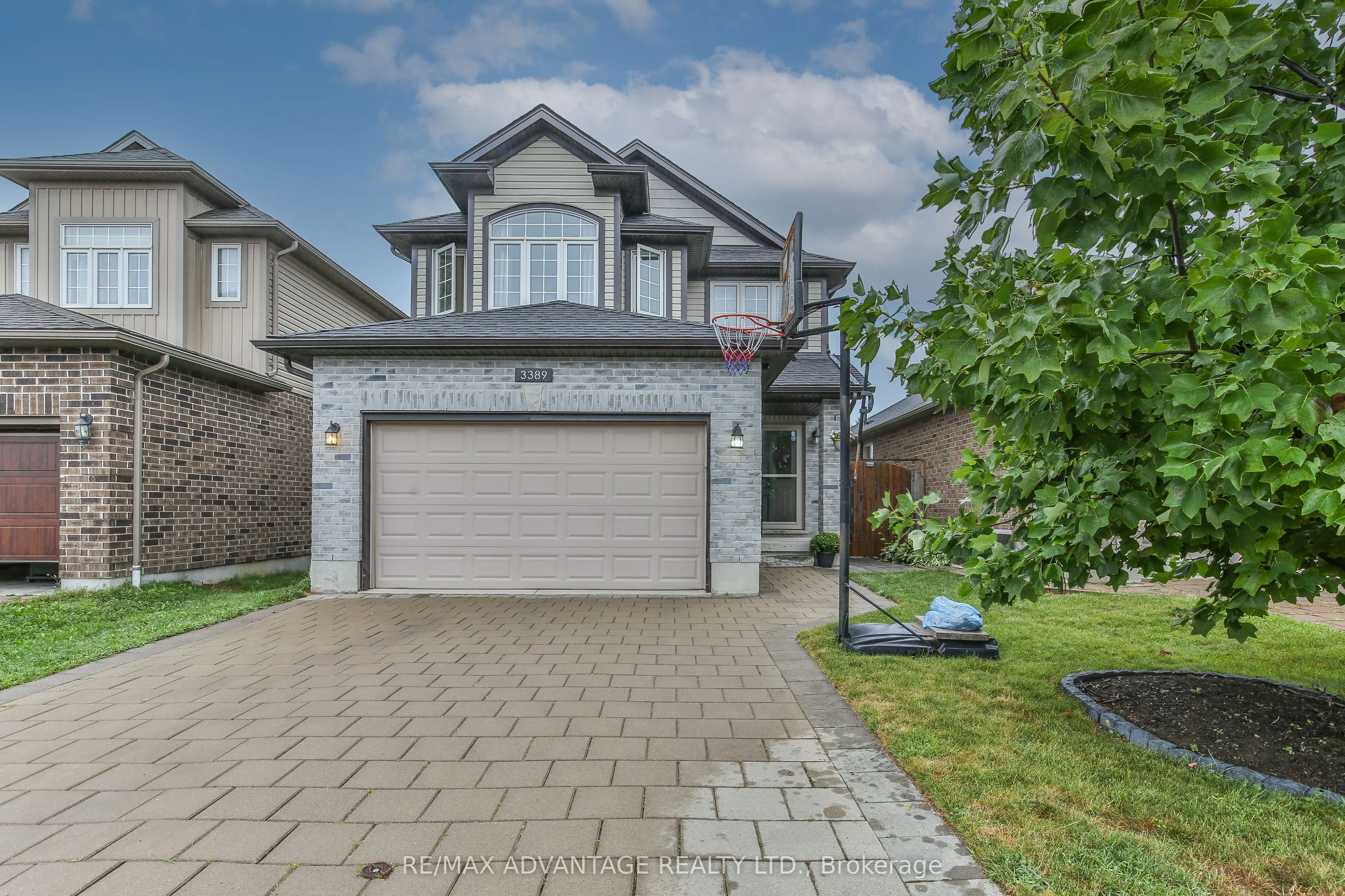 3389 Emilycarr Lane