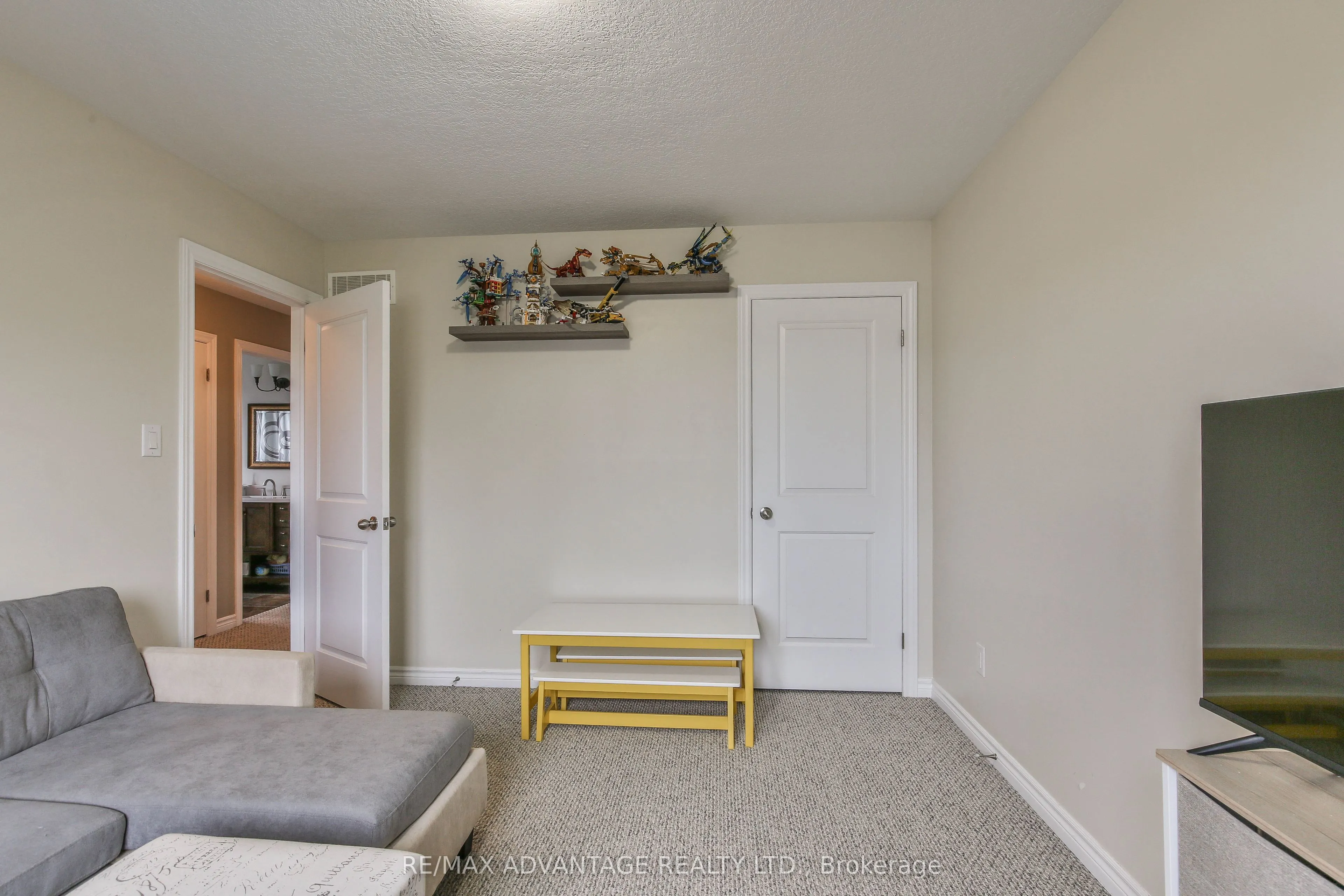 3389 Emilycarr Lane