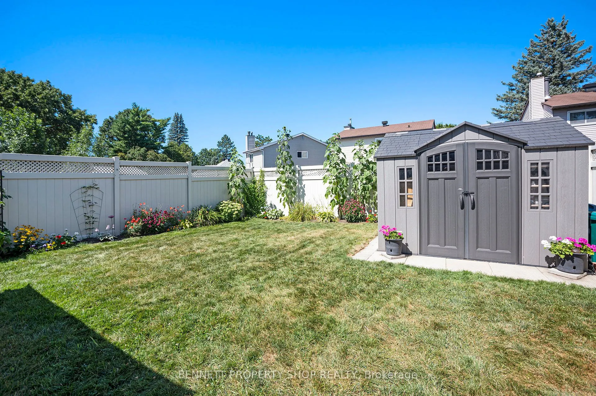 846 Borland Drive