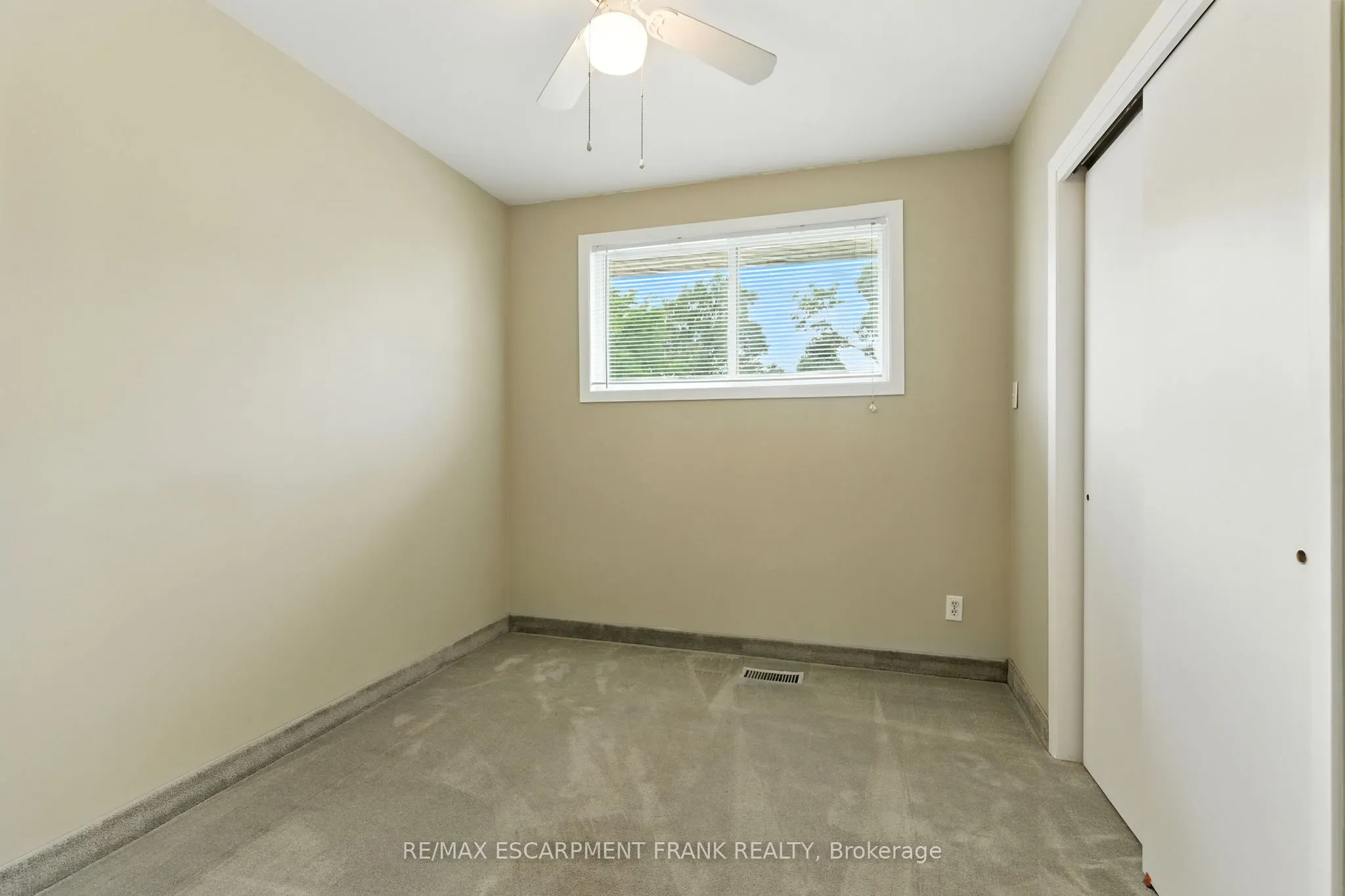 24 Meadowlark Drive