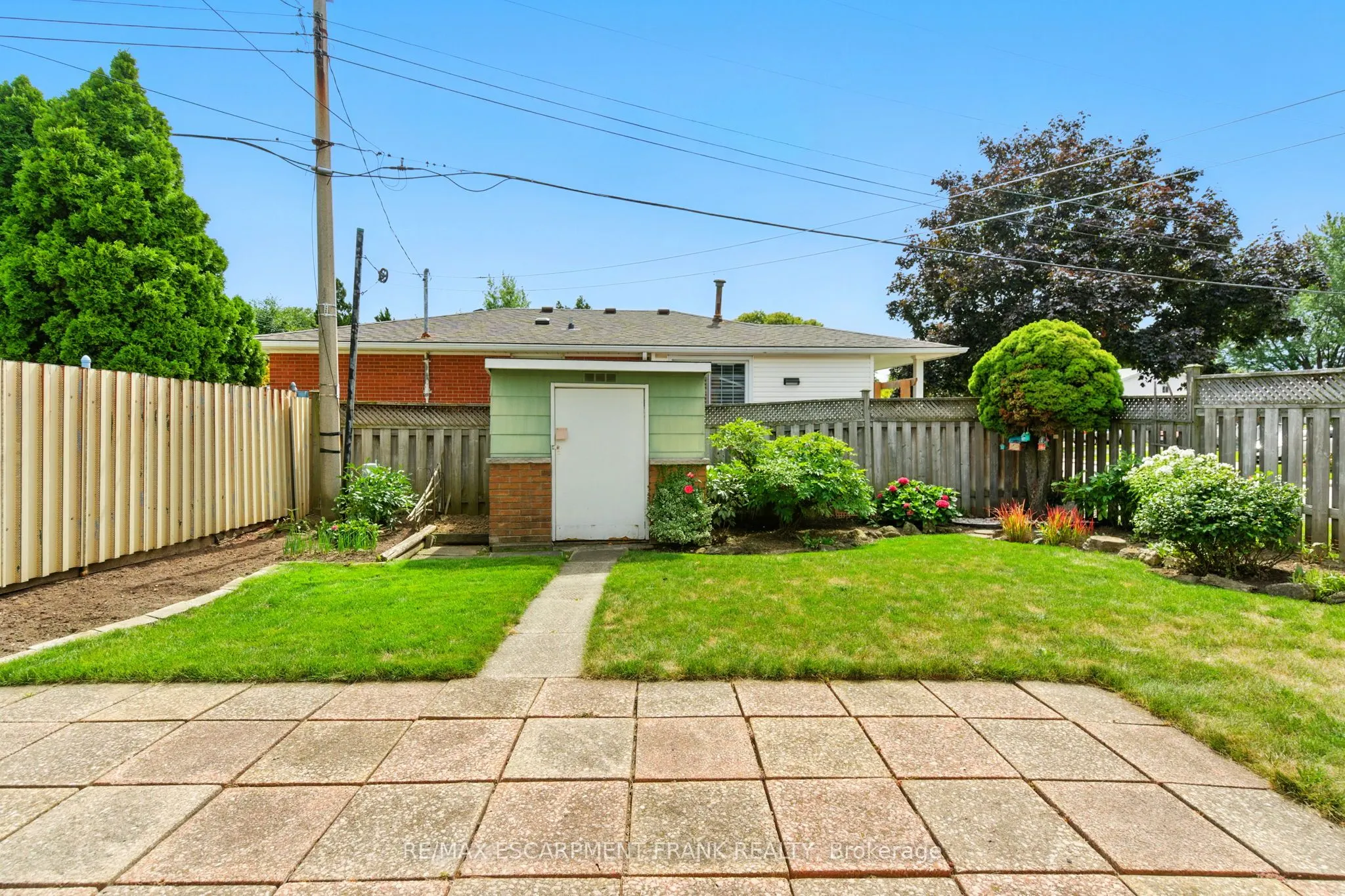 24 Meadowlark Drive