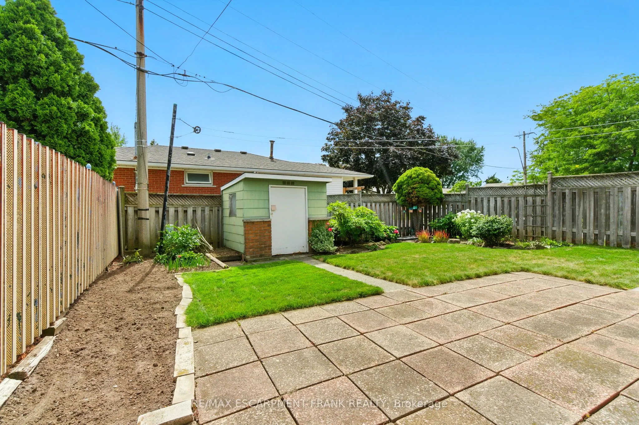 24 Meadowlark Drive