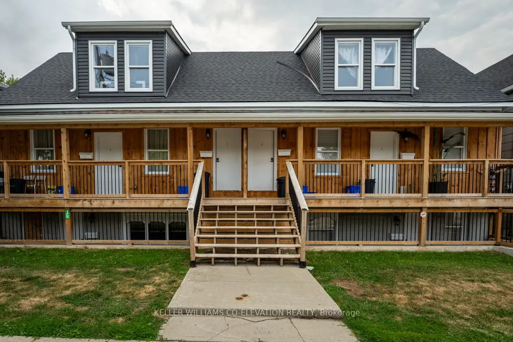 164-168 Picton Street E, #2