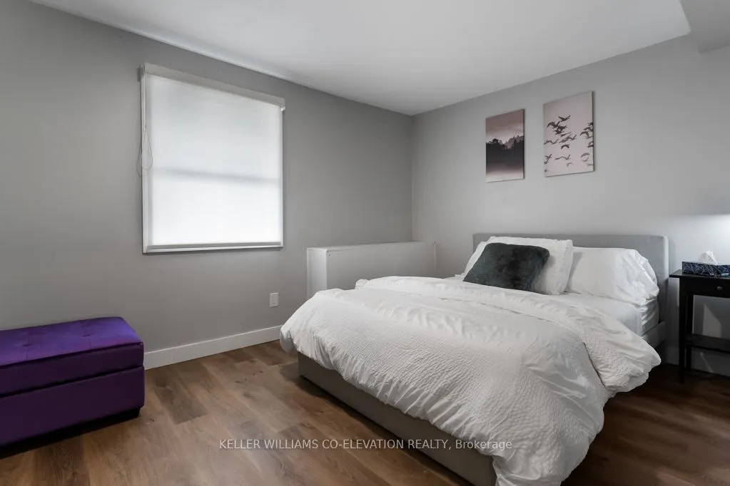 164-168 Picton Street E, #2