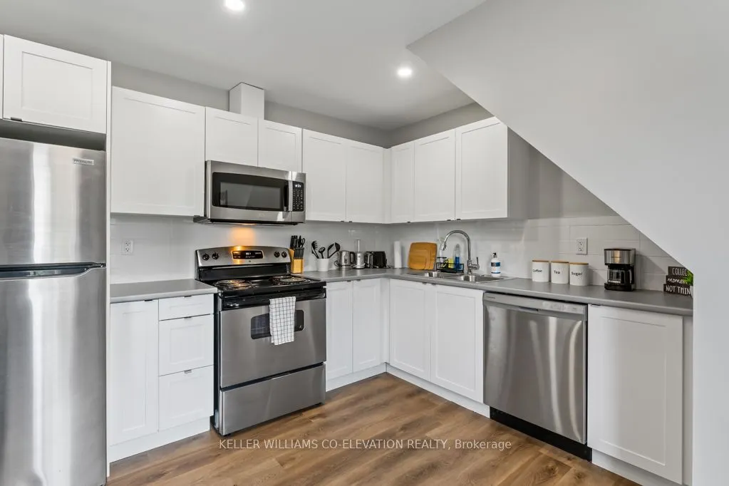 164-168 Picton Street E, #5