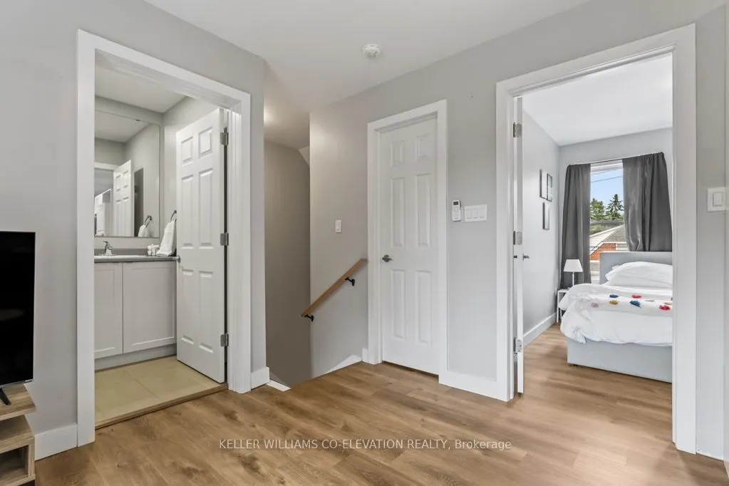164-168 Picton Street E, #5