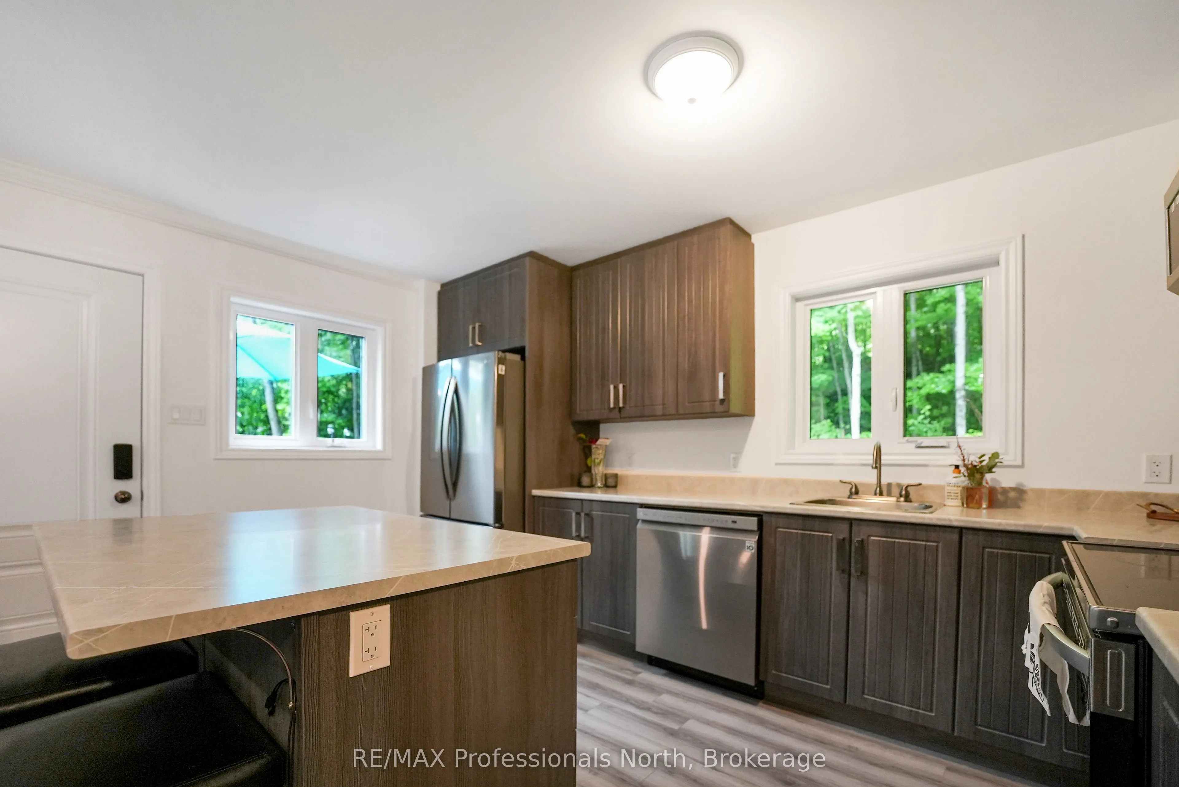 1065 Hendersons Road