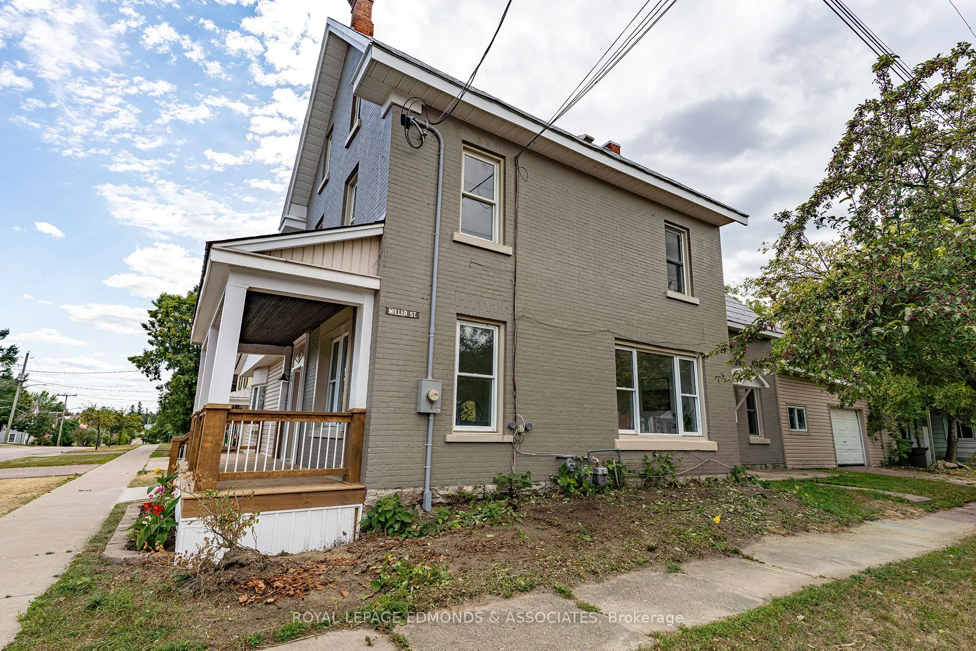 362 Christie Street