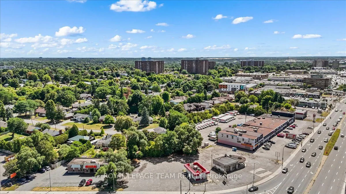 1503 Merivale Road