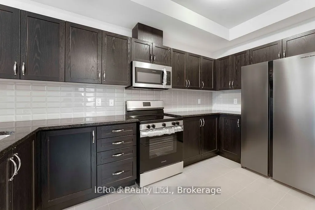 677 Park Road N, #133