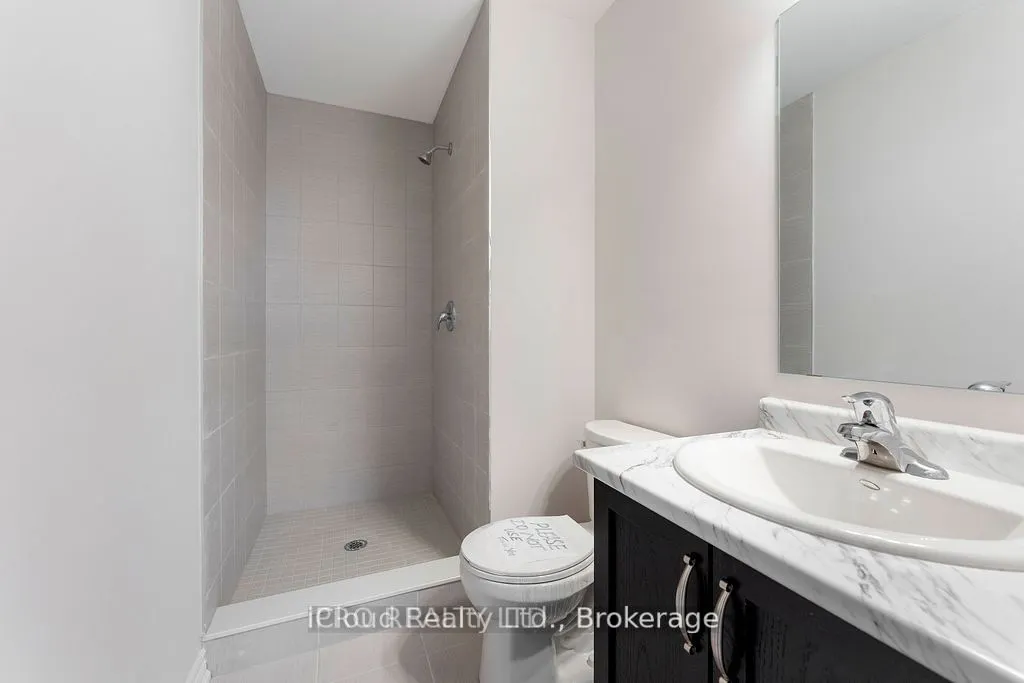 677 Park Road N, #133