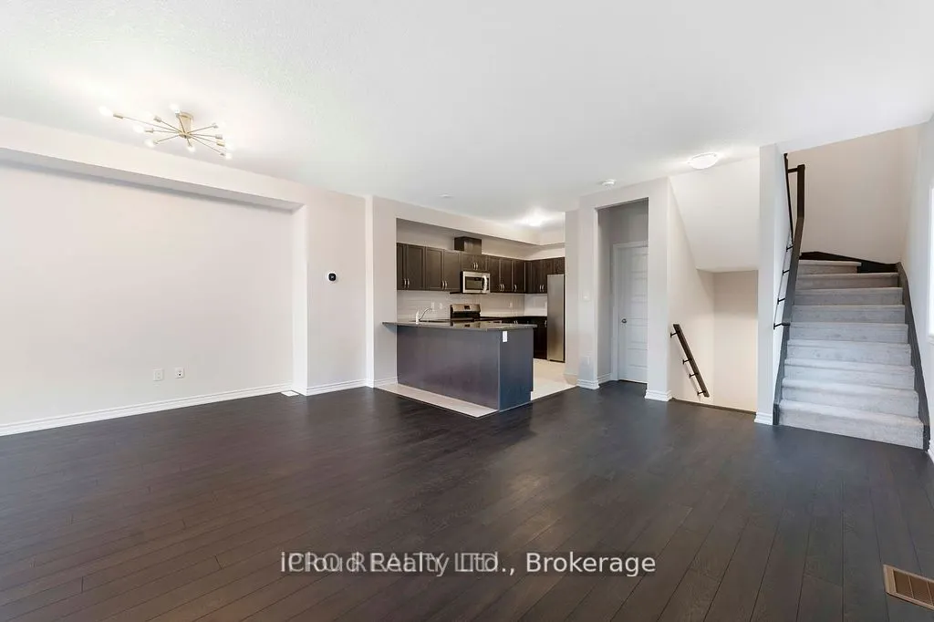 677 Park Road N, #133