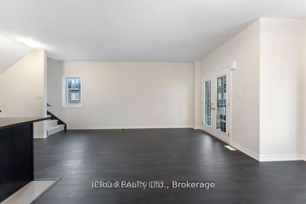 677 Park Road N, #133
