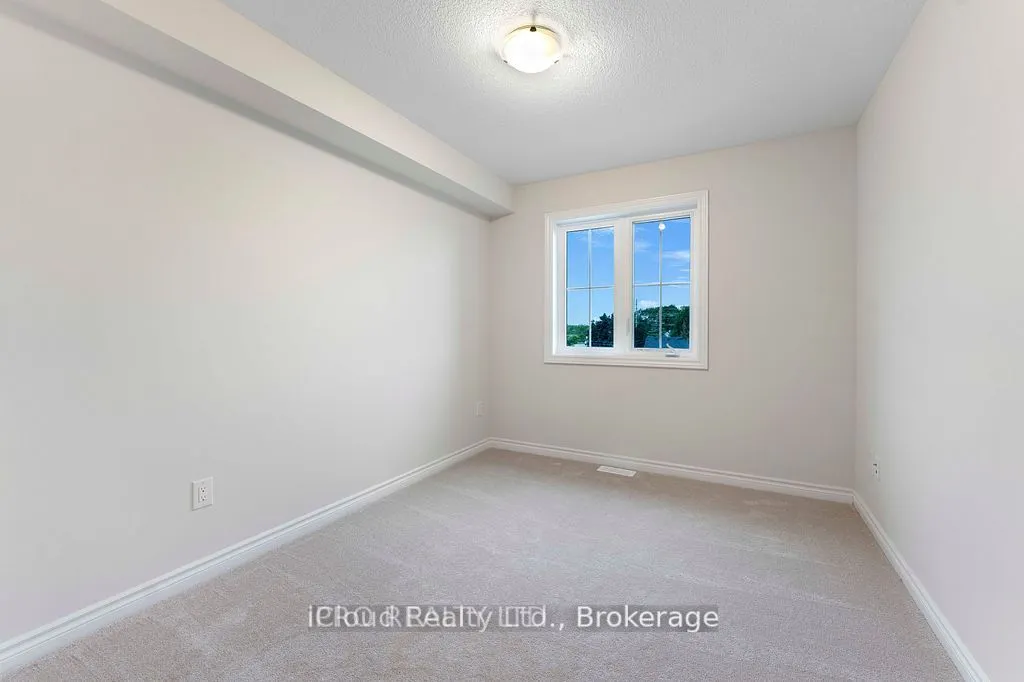 677 Park Road N, #133