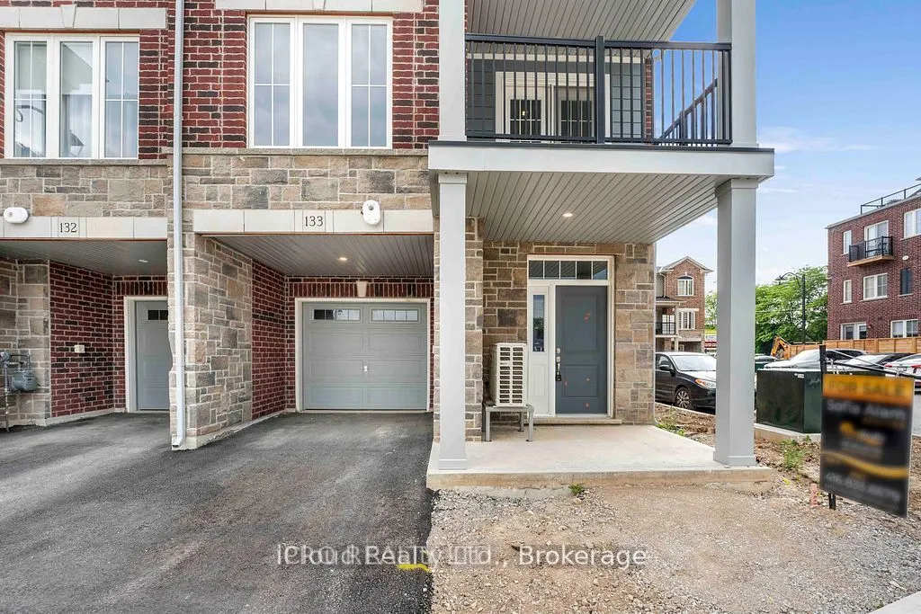 677 Park Road N, #133