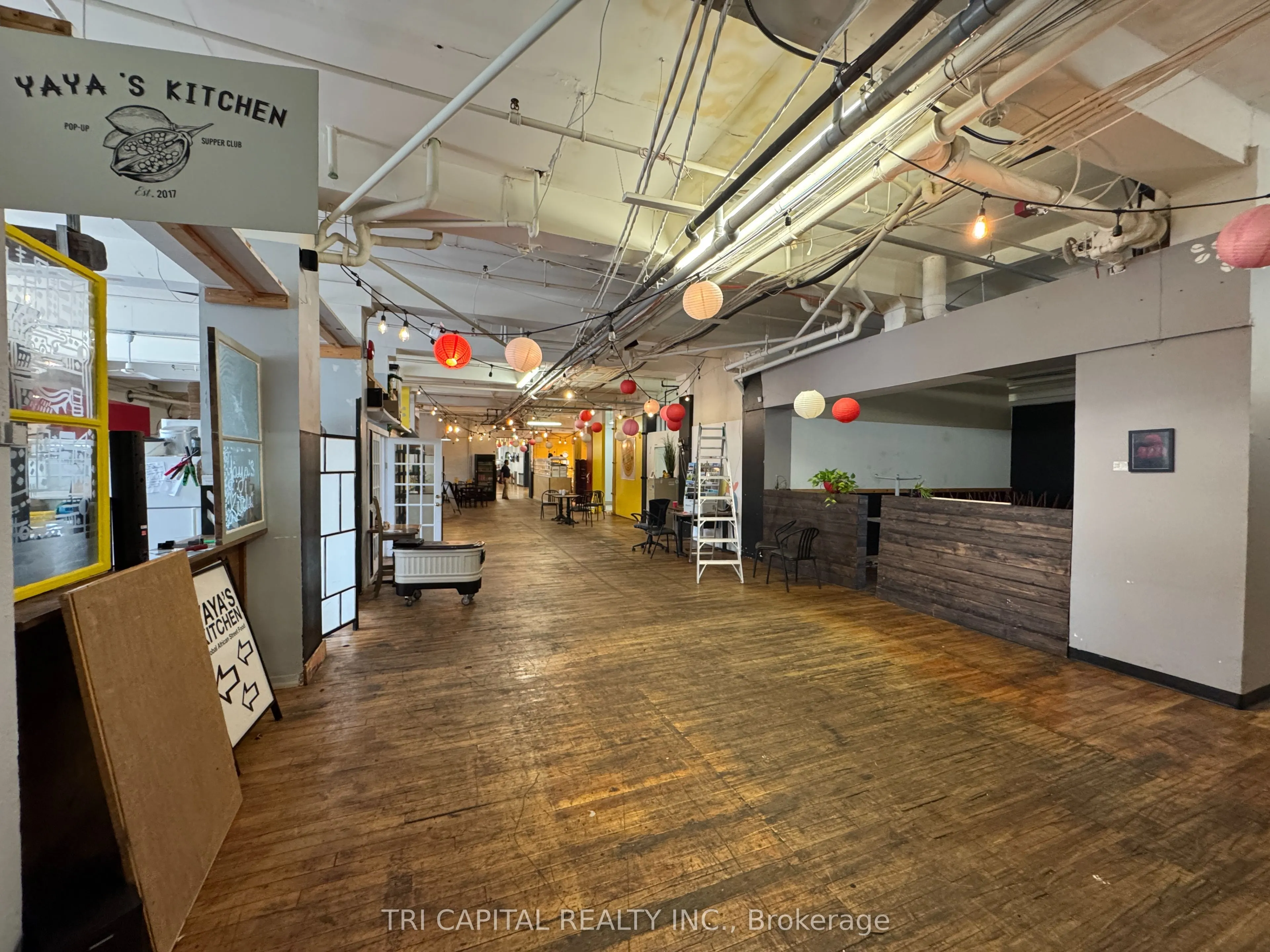 630 Dundas Street