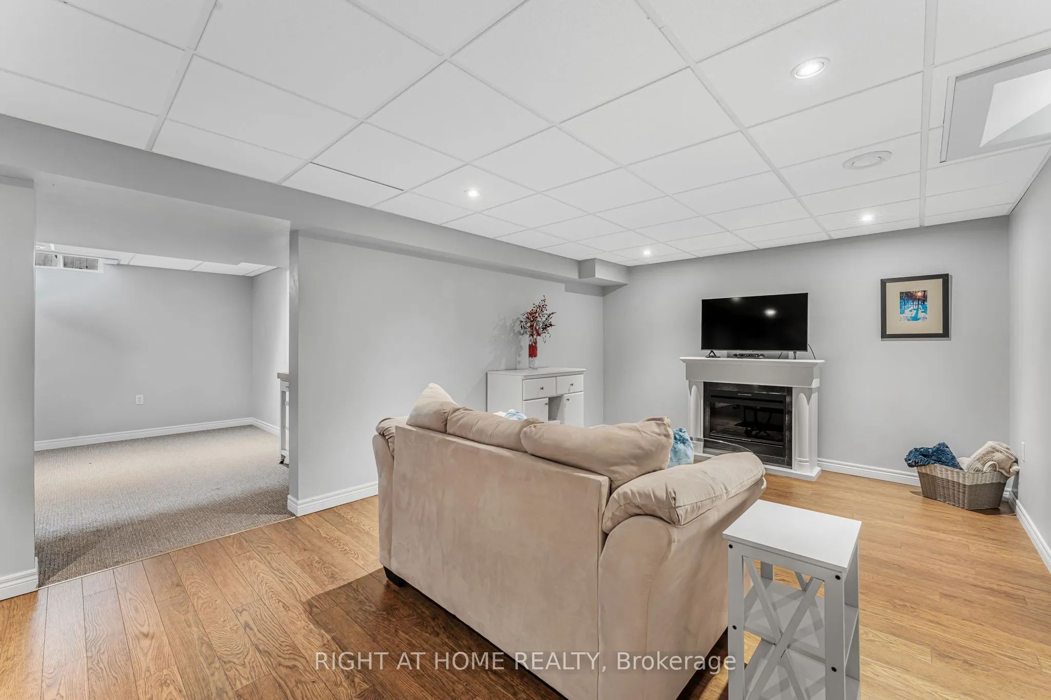 80 Loretta Drive