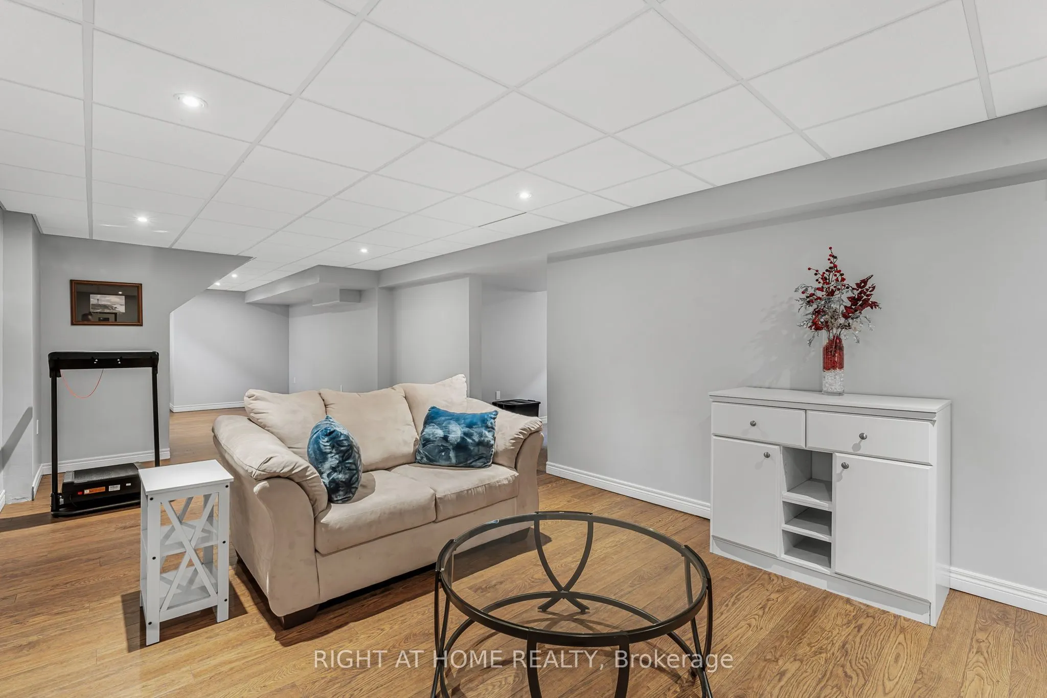 80 Loretta Drive