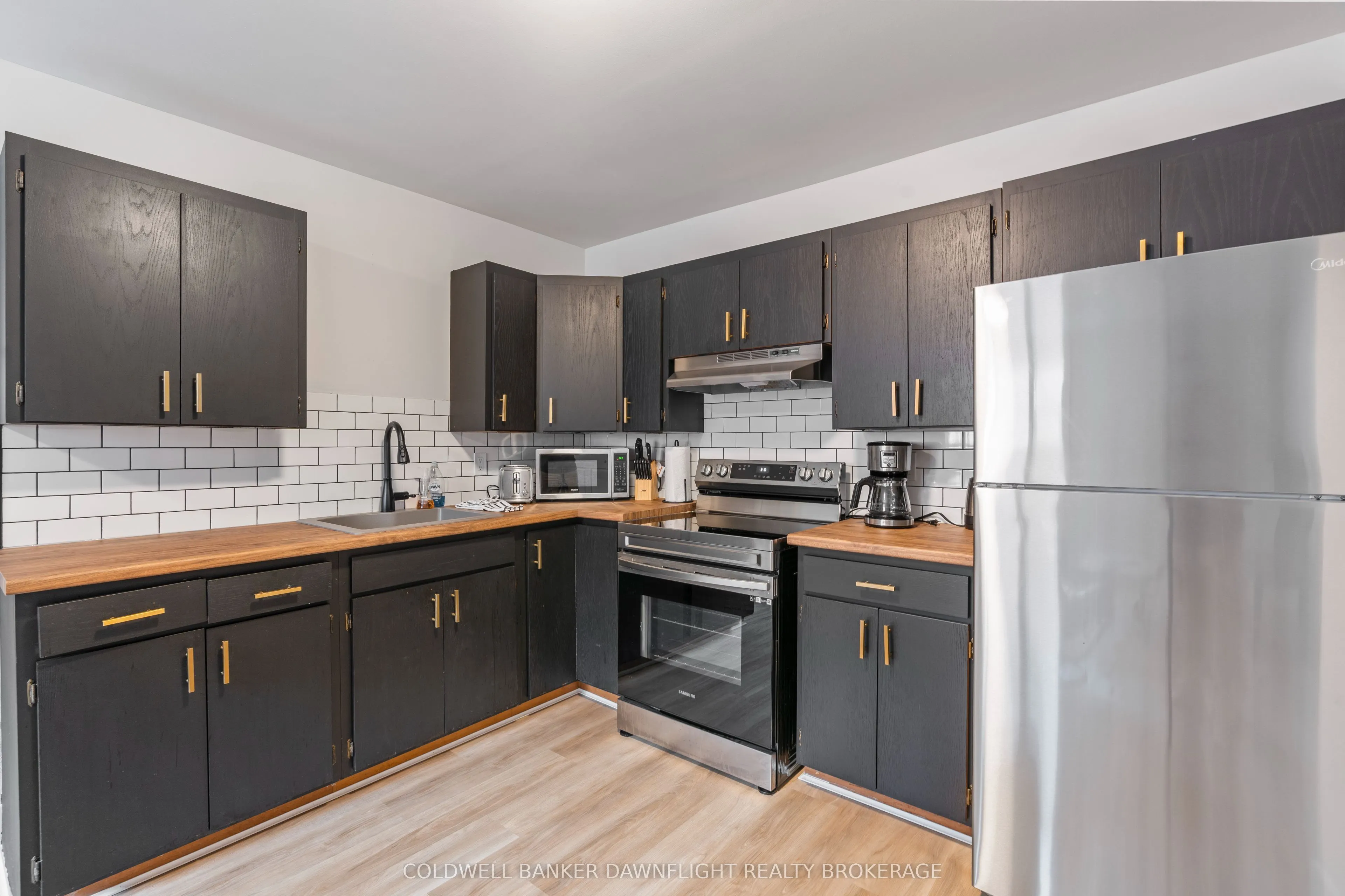 383 Main Street S, #3