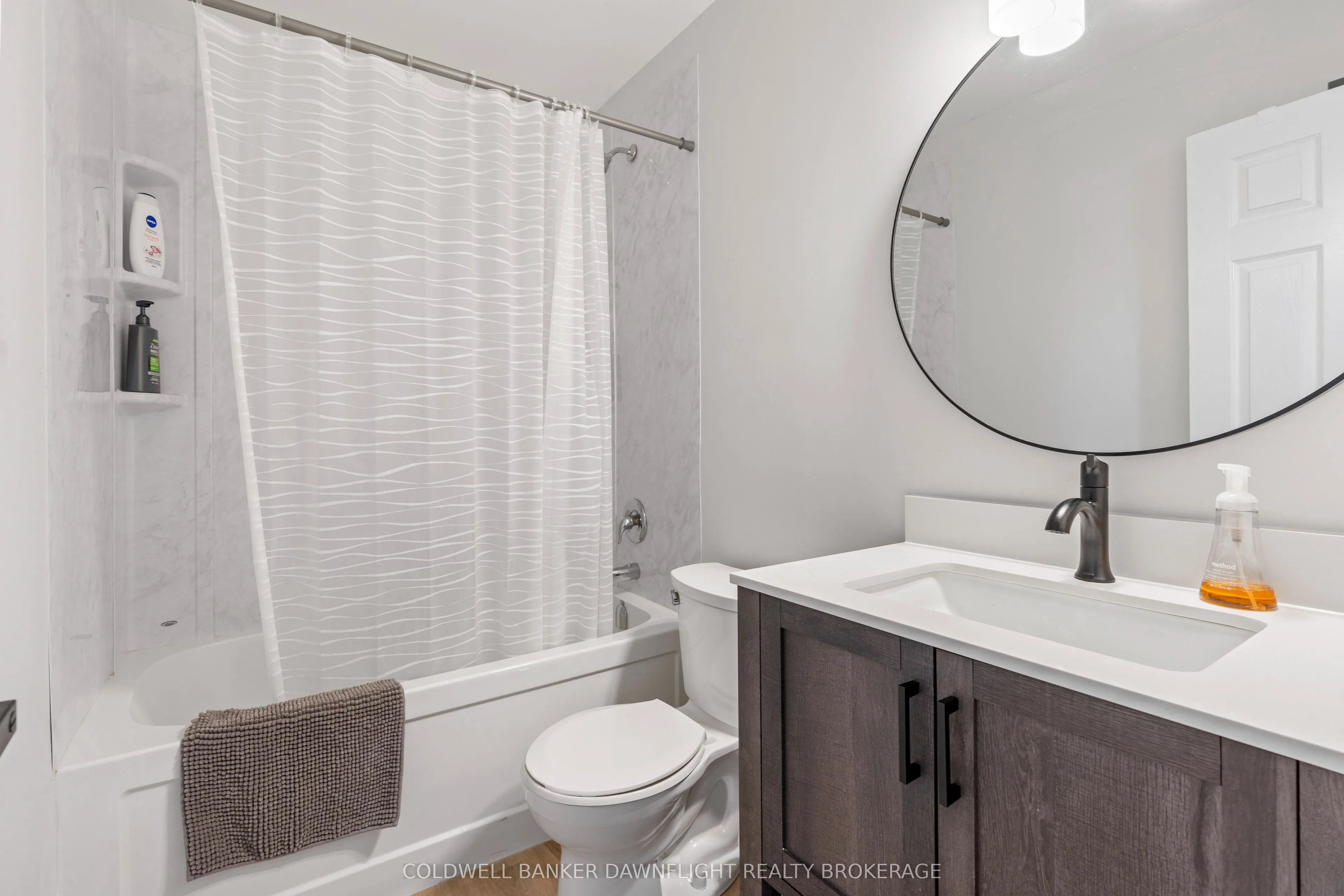 383 Main Street S, #3
