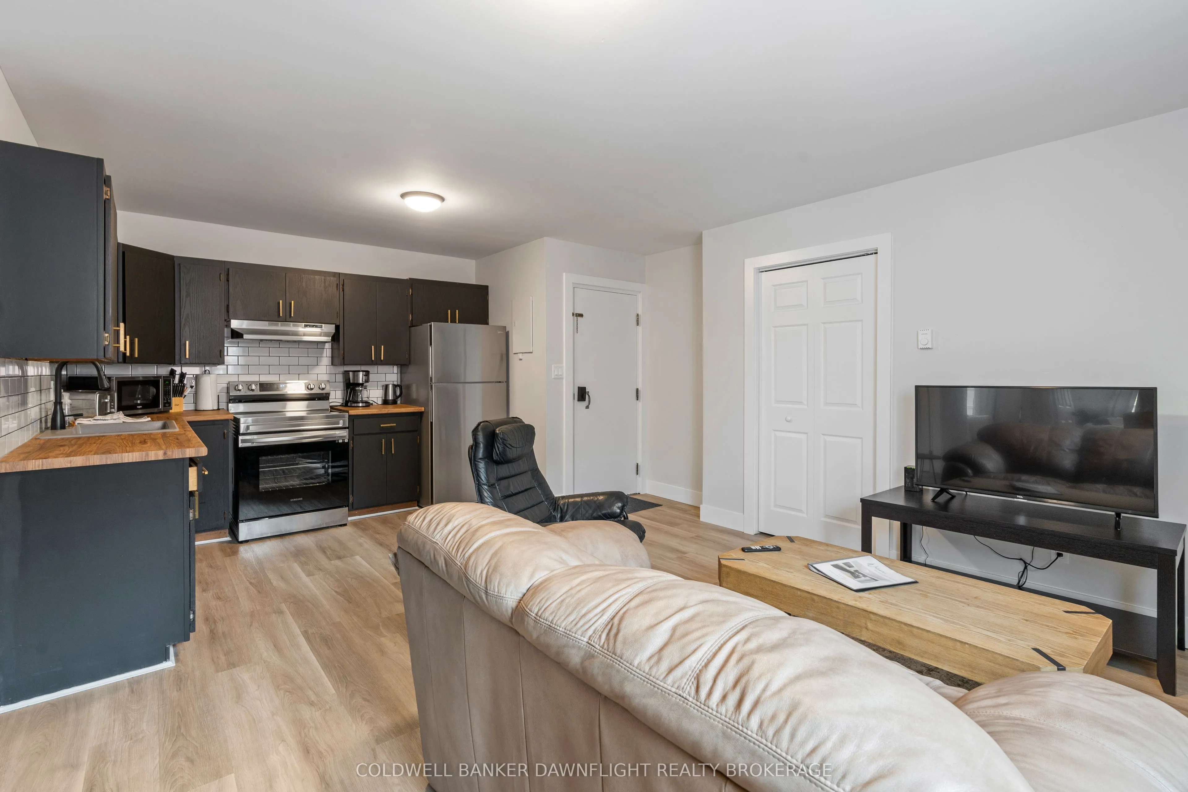 383 Main Street S, #3