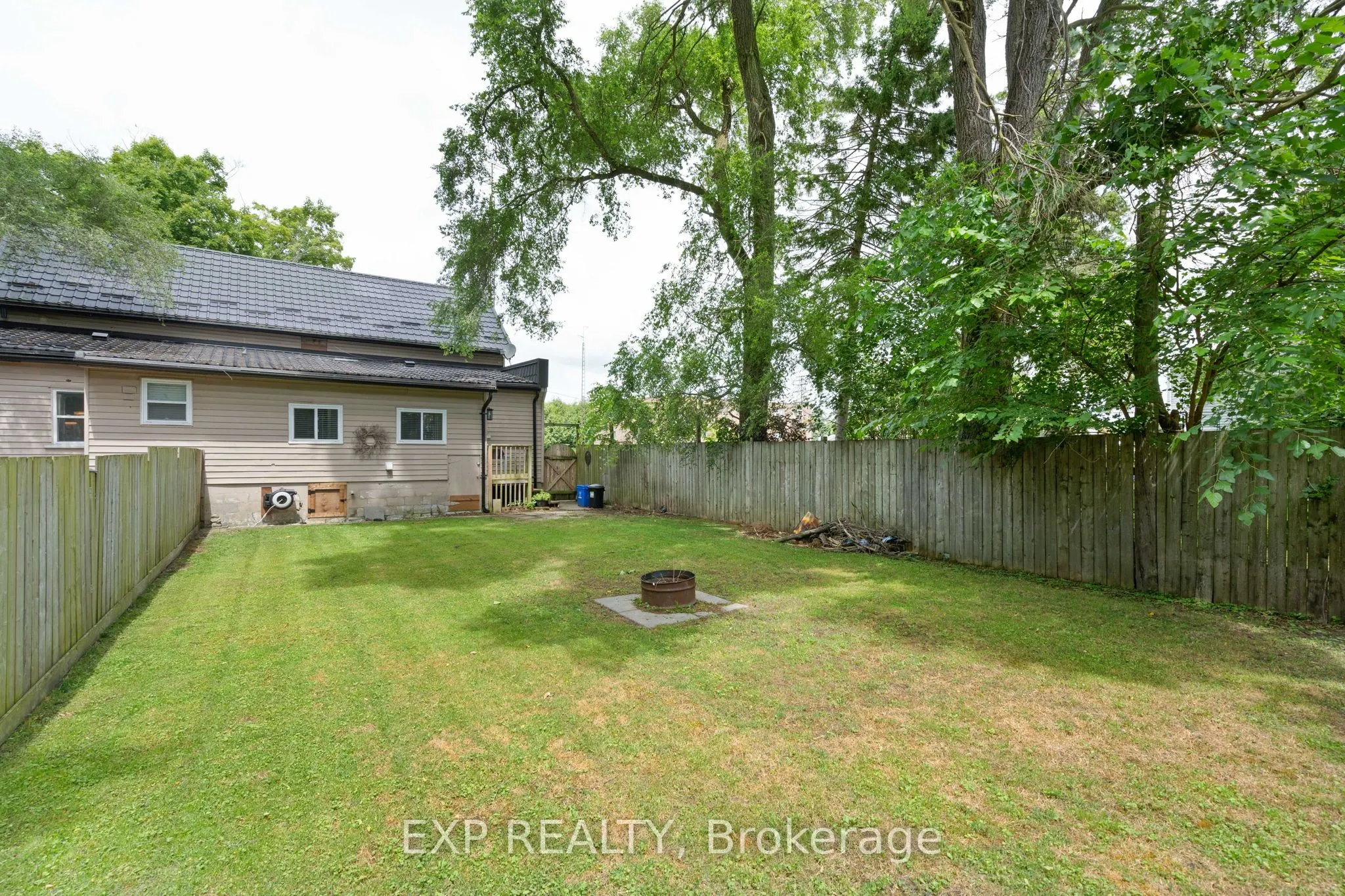 166 Mehring Avenue