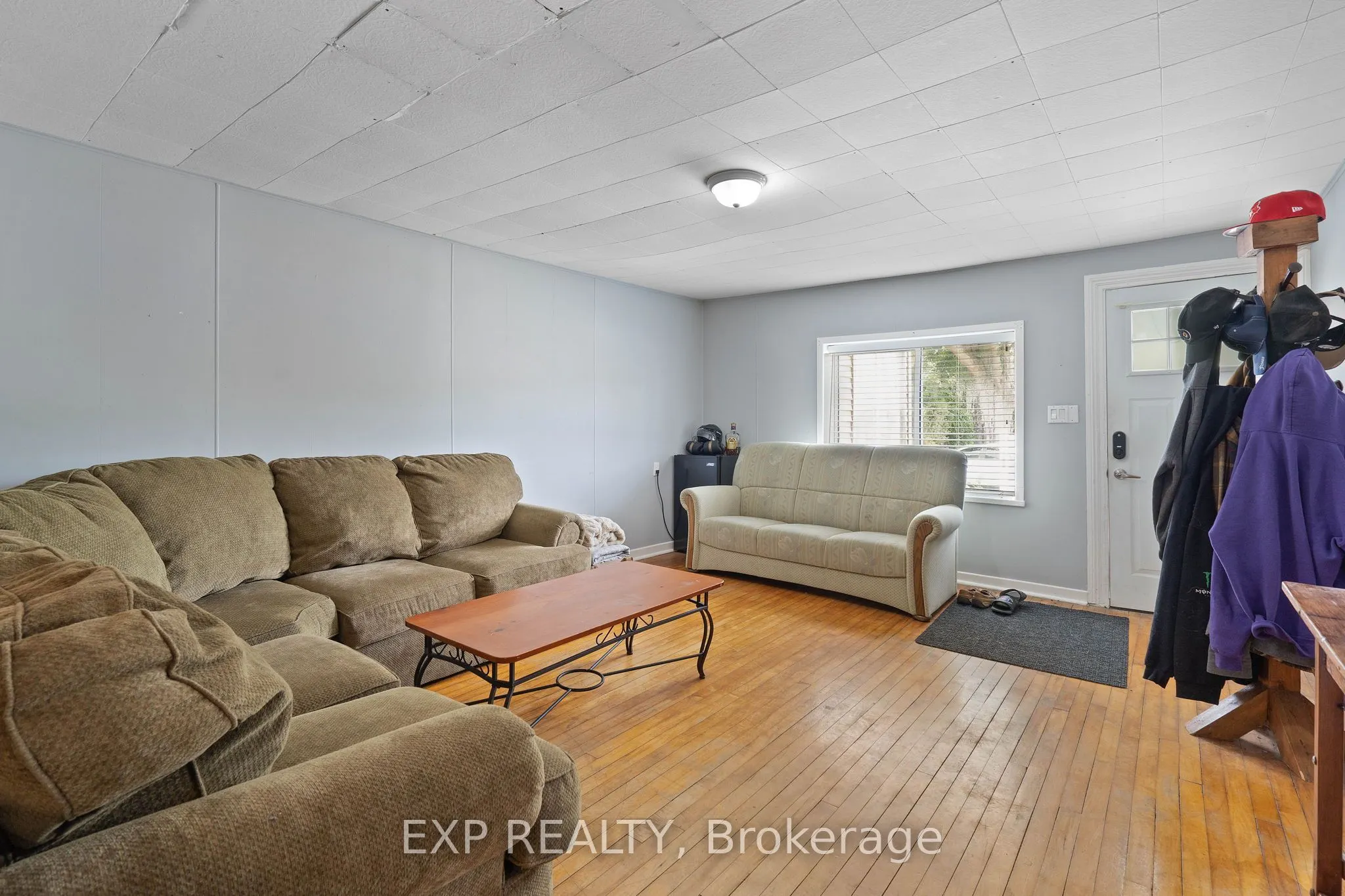166 Mehring Avenue