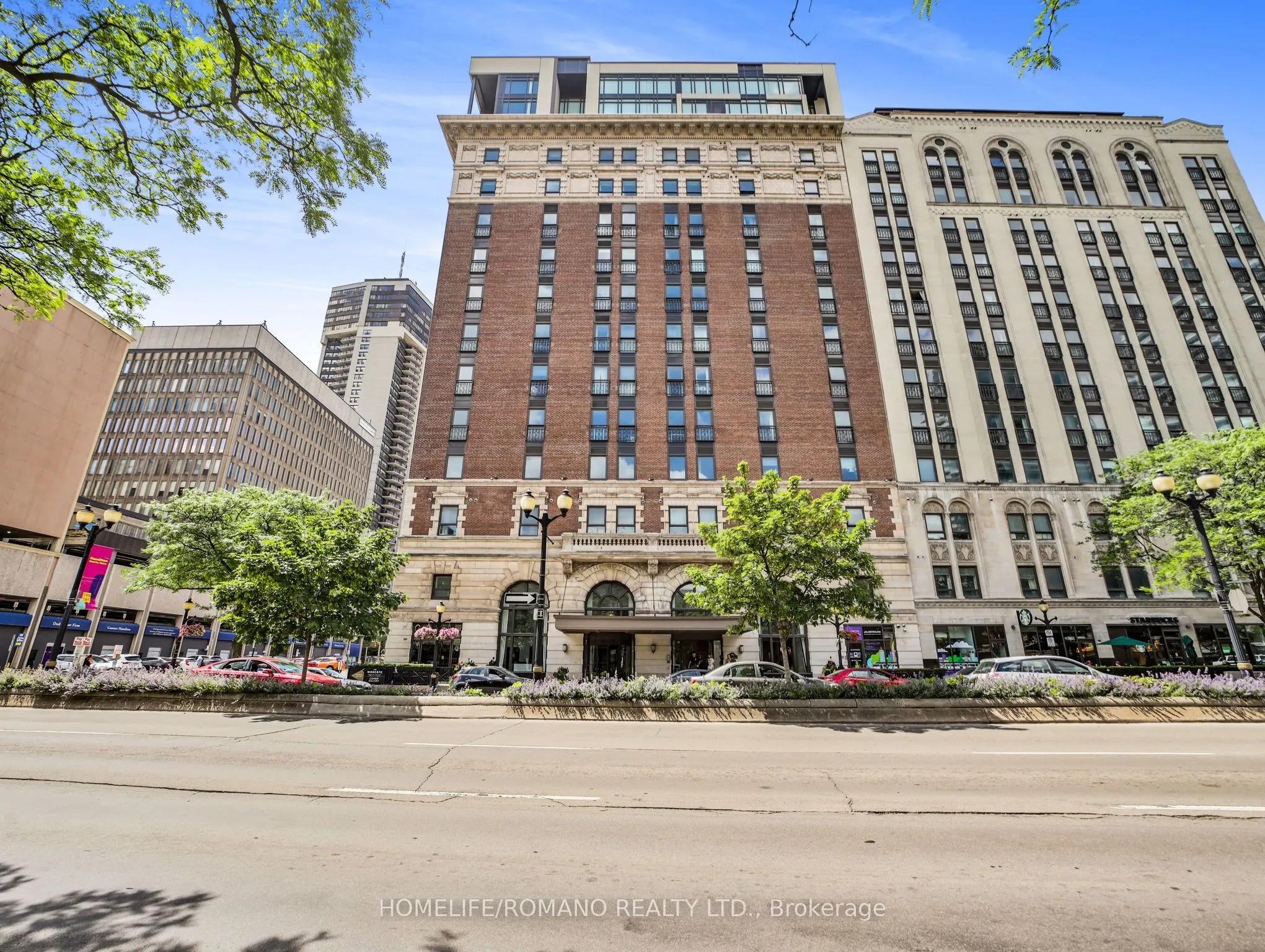 118 King Street E, #LPH12