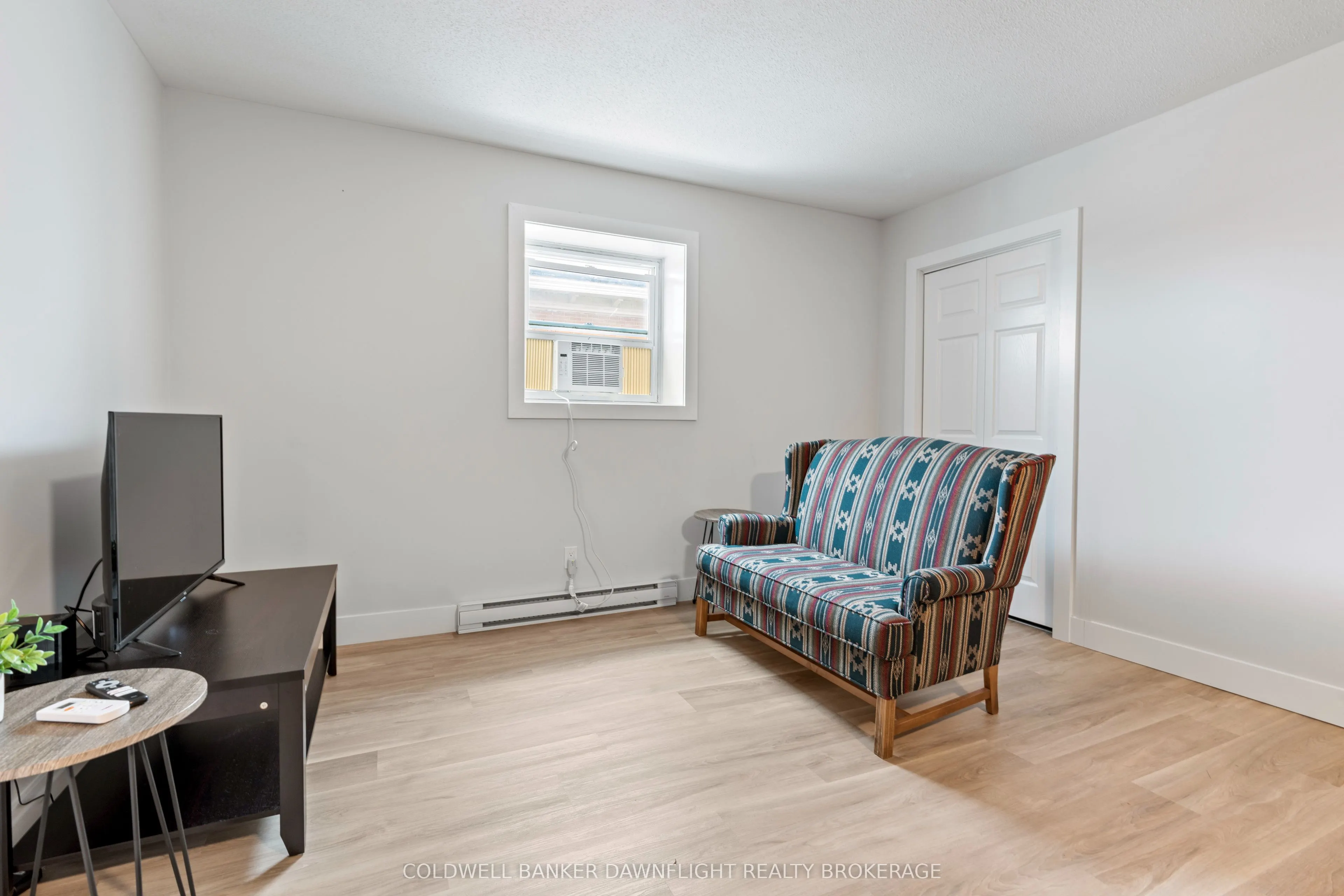 383 Main Street S, #4