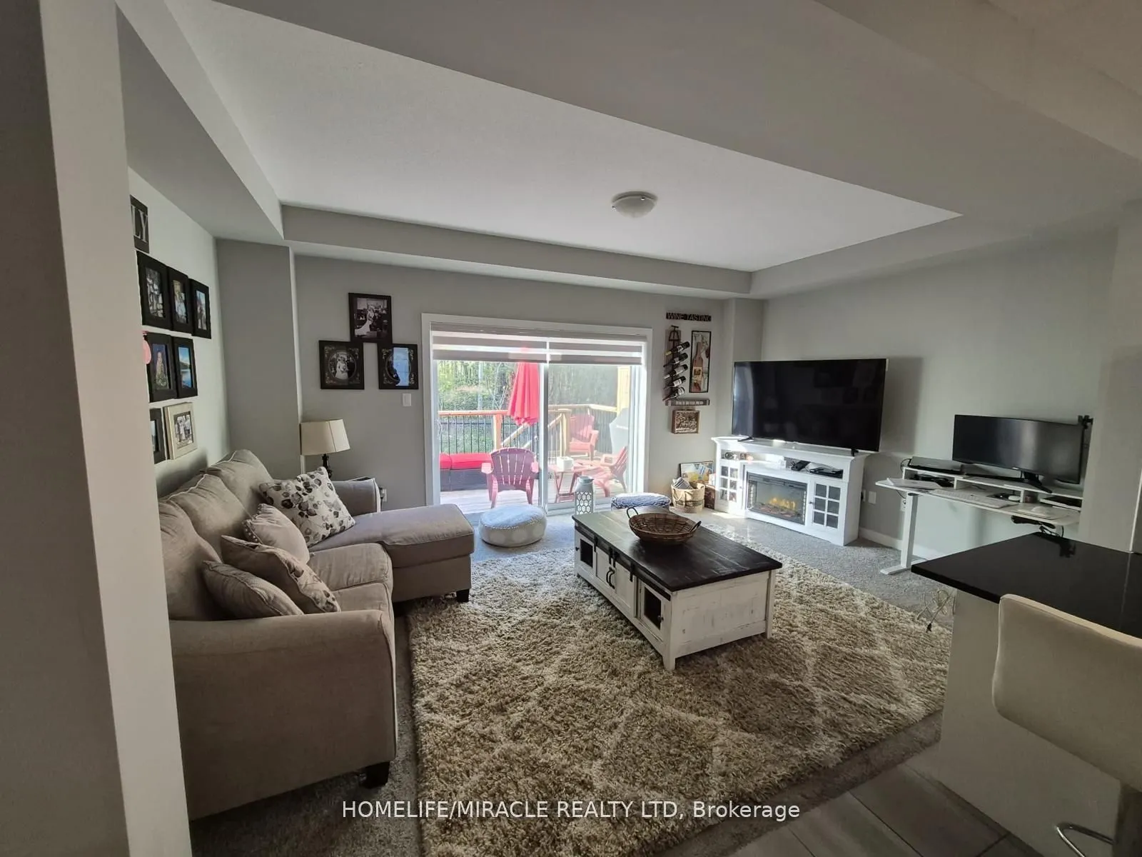 886 Robert Ferrie Drive