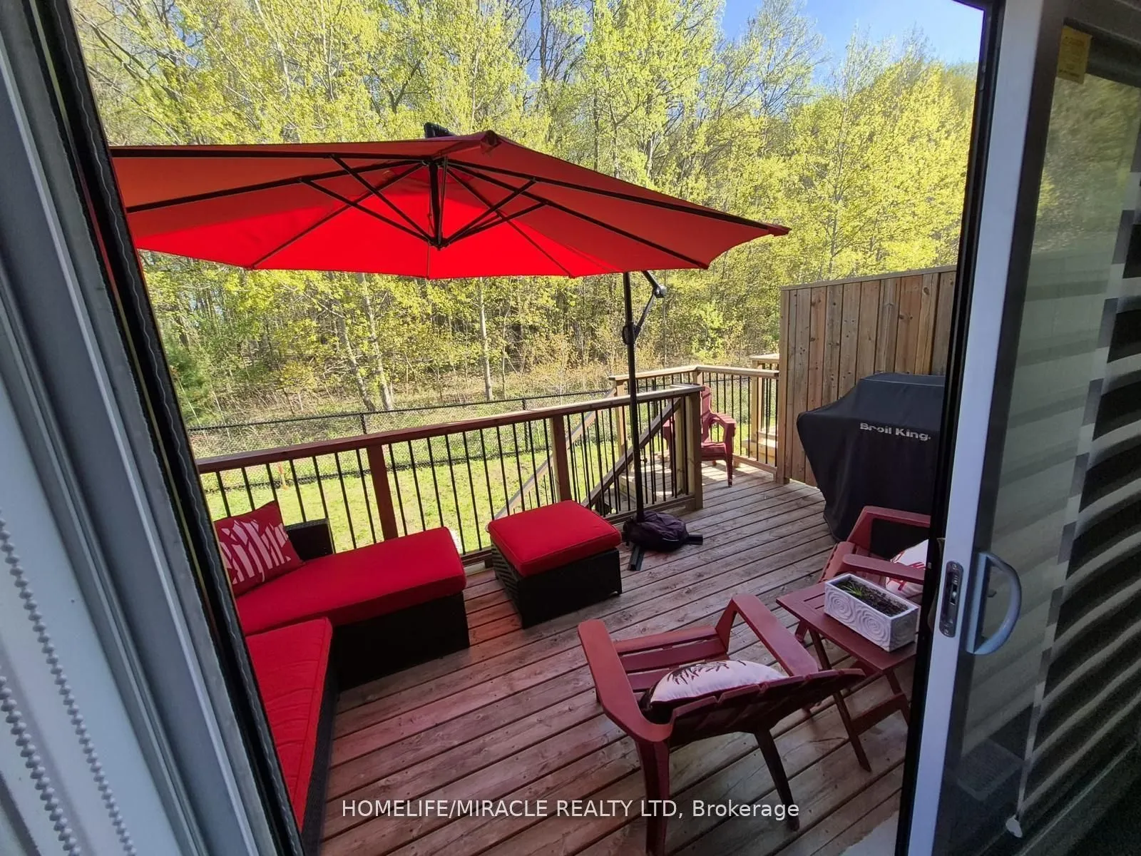 886 Robert Ferrie Drive