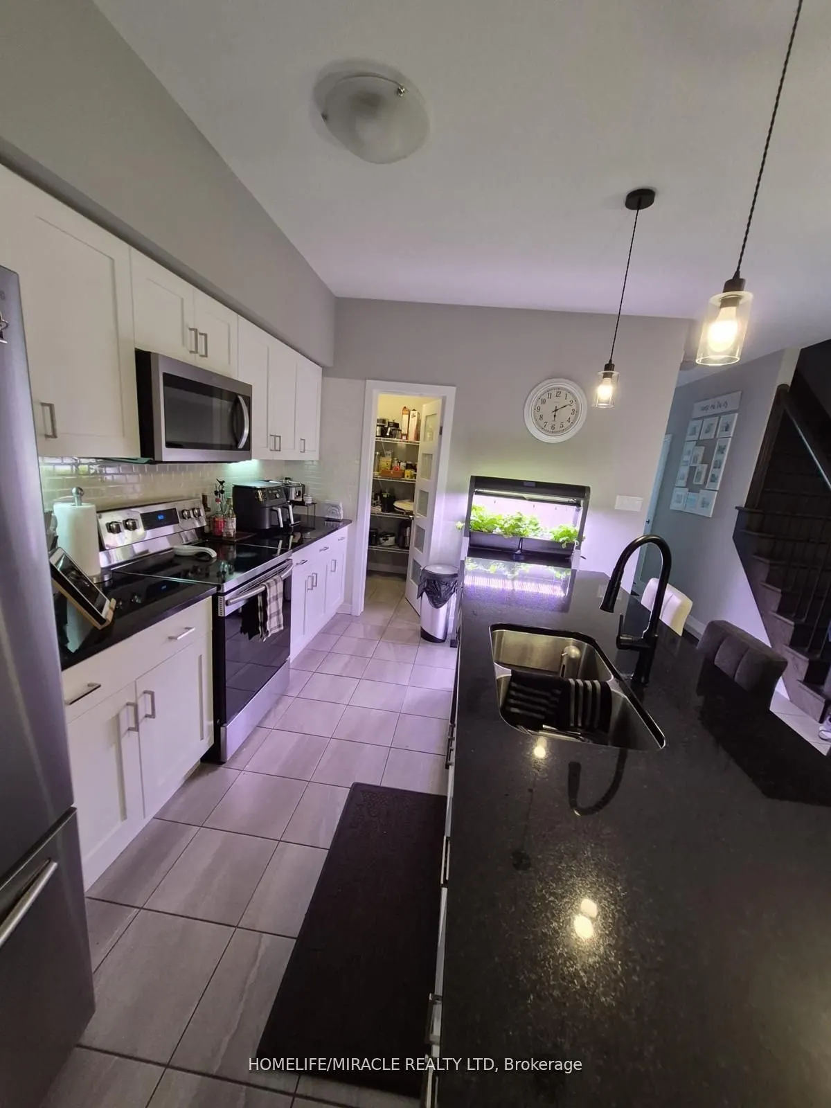 886 Robert Ferrie Drive