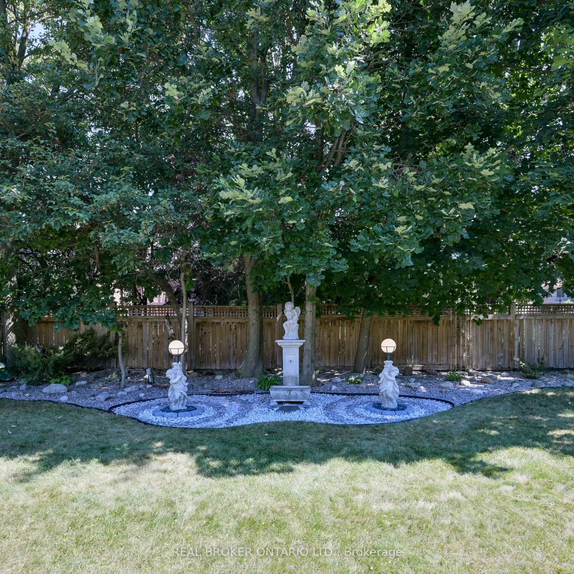 215 Black Maple Court
