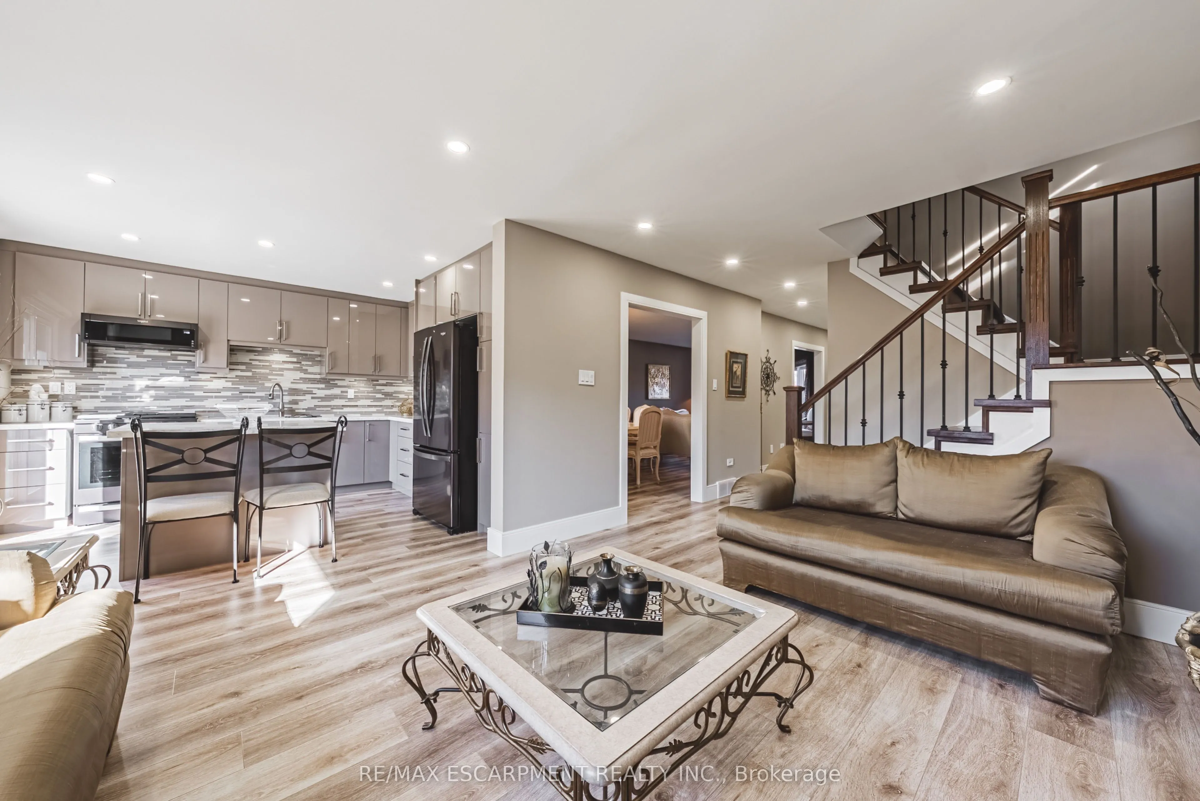 103 Broughton Avenue