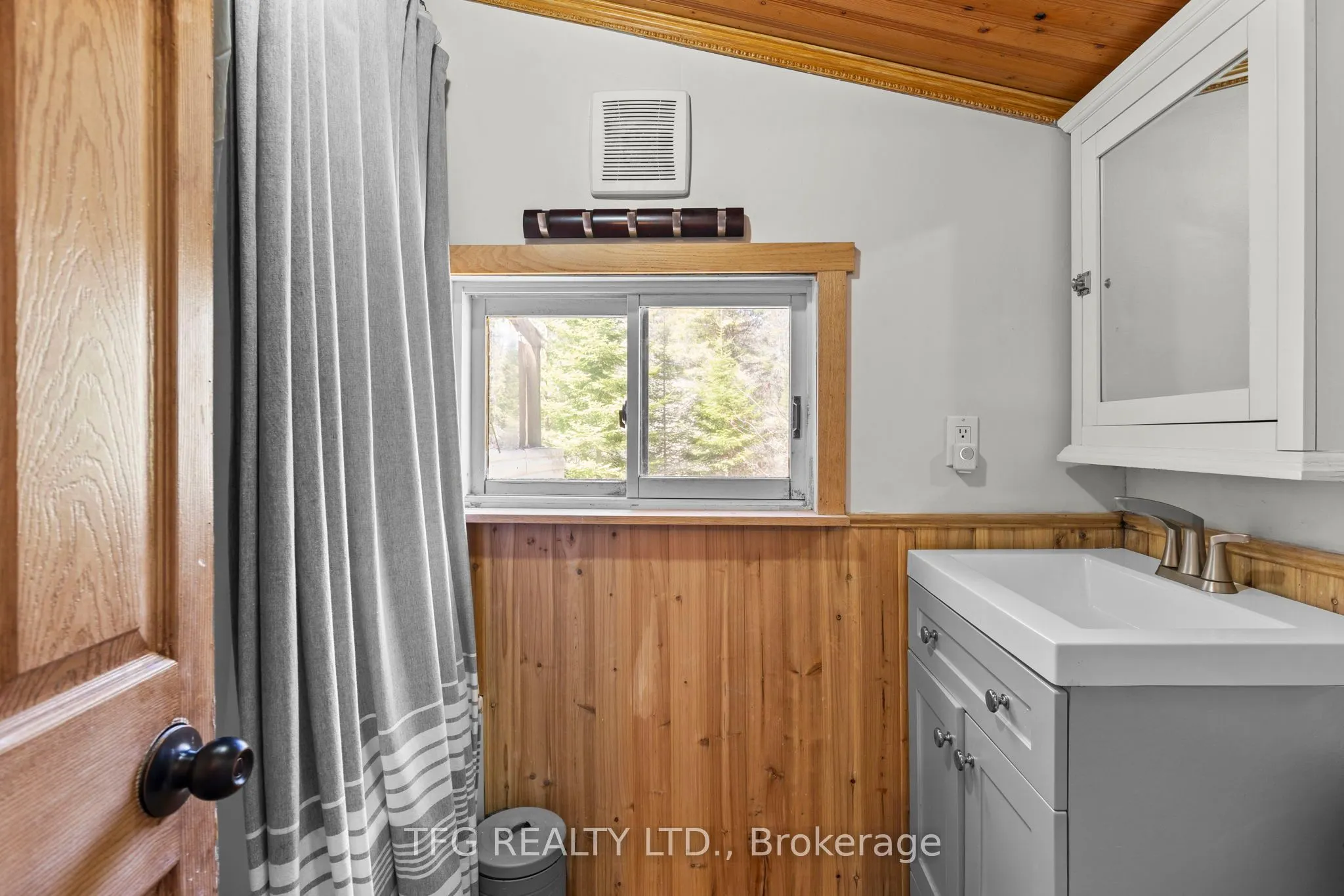 449 Balsam Chutes Road