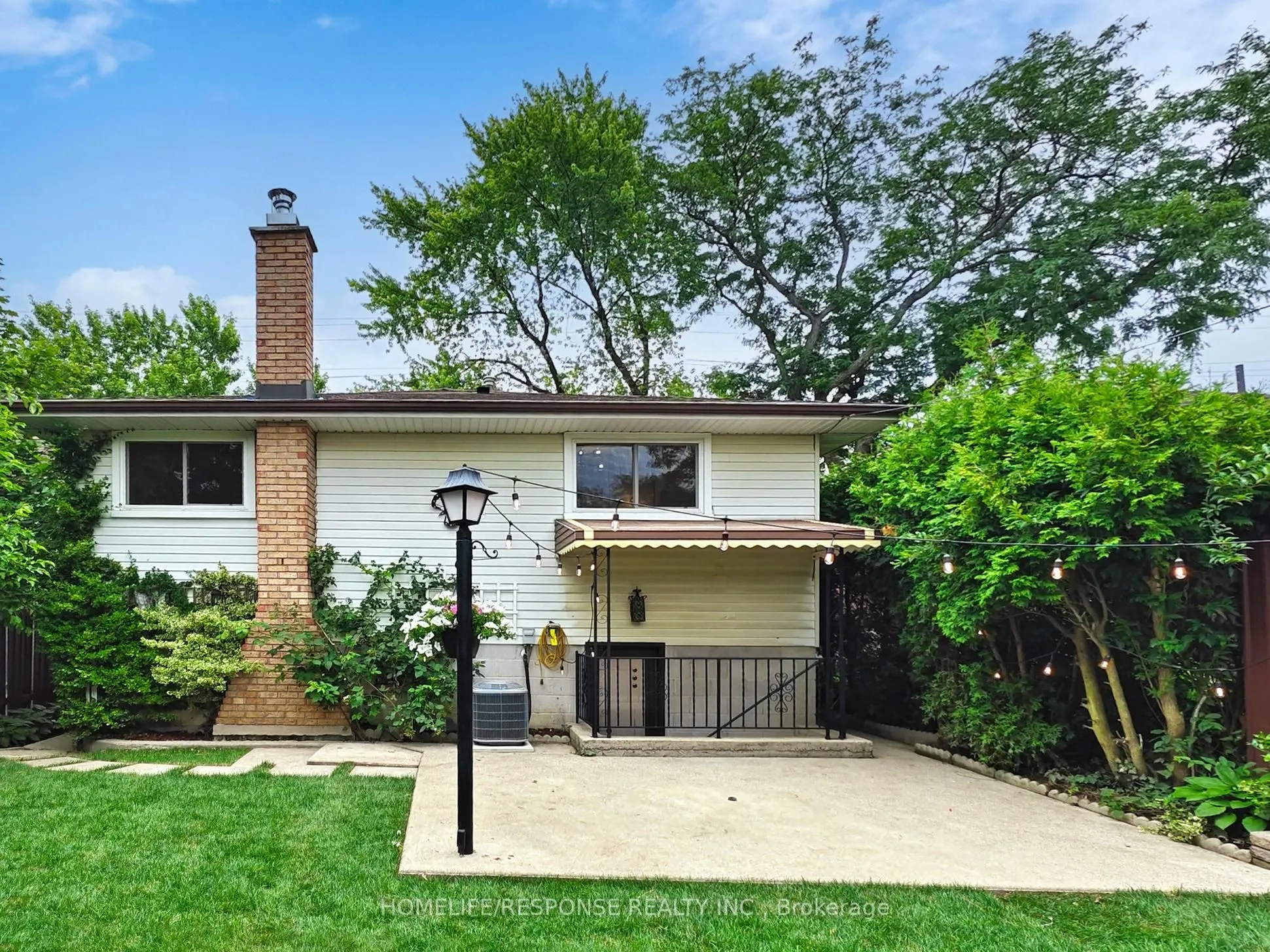 776 GARTH Street