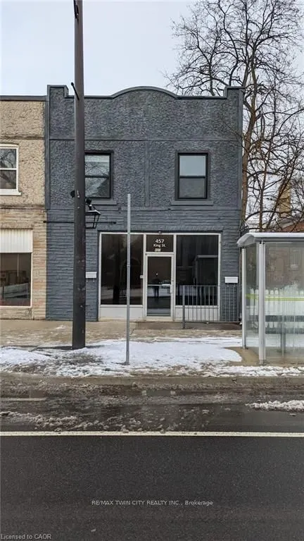 457 King Street E