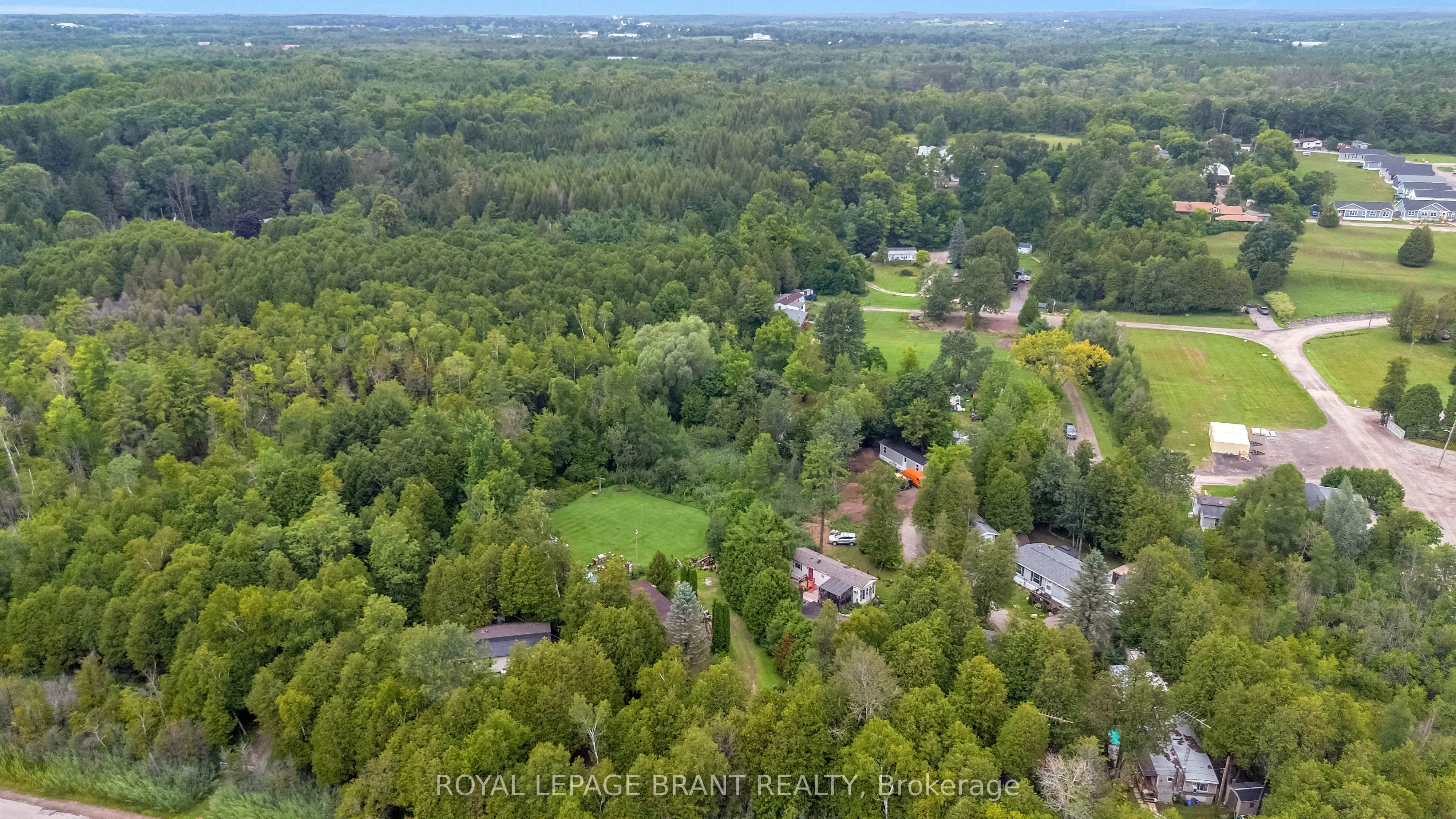 1085 10th Concession Road W