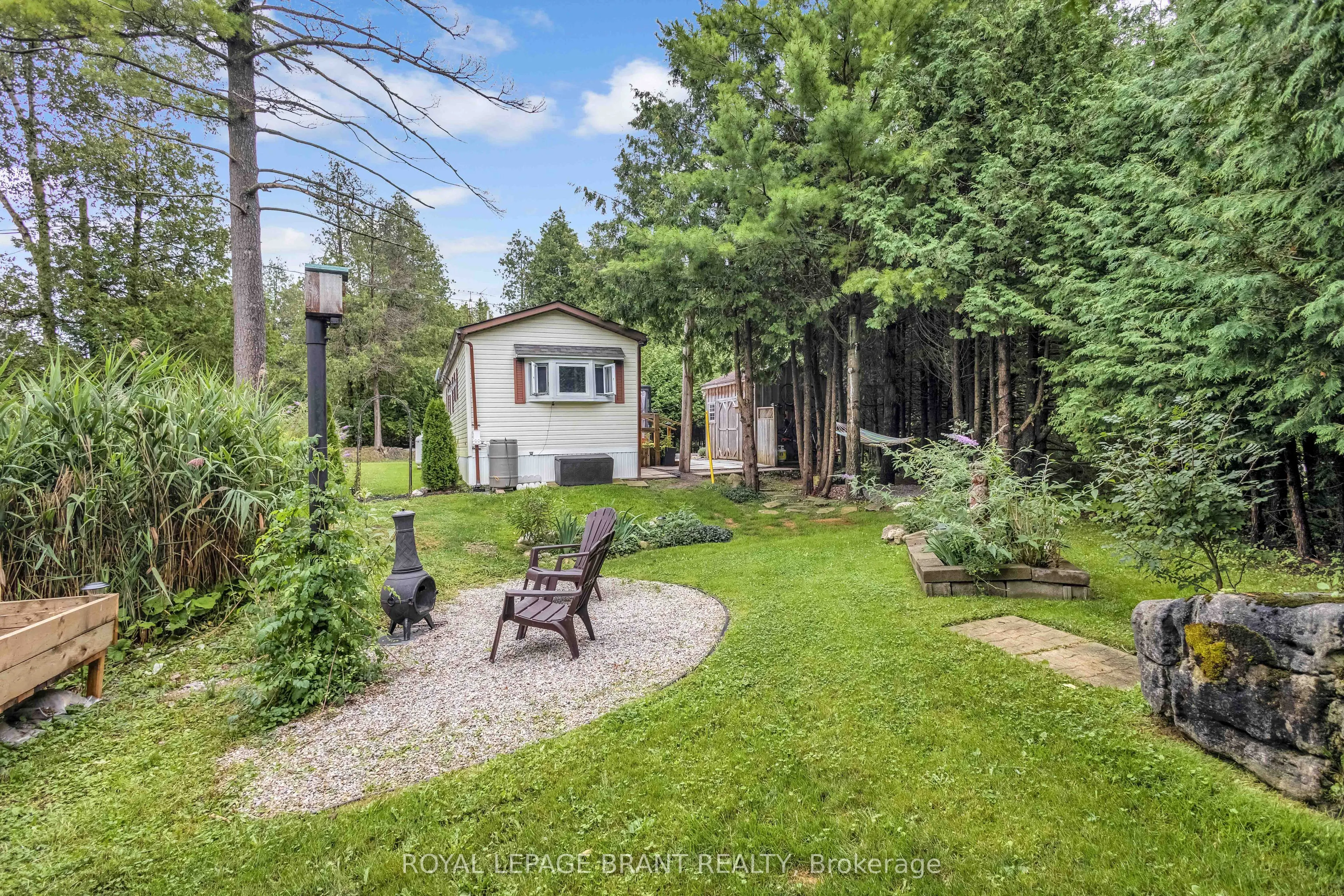 1085 10th Concession Road W