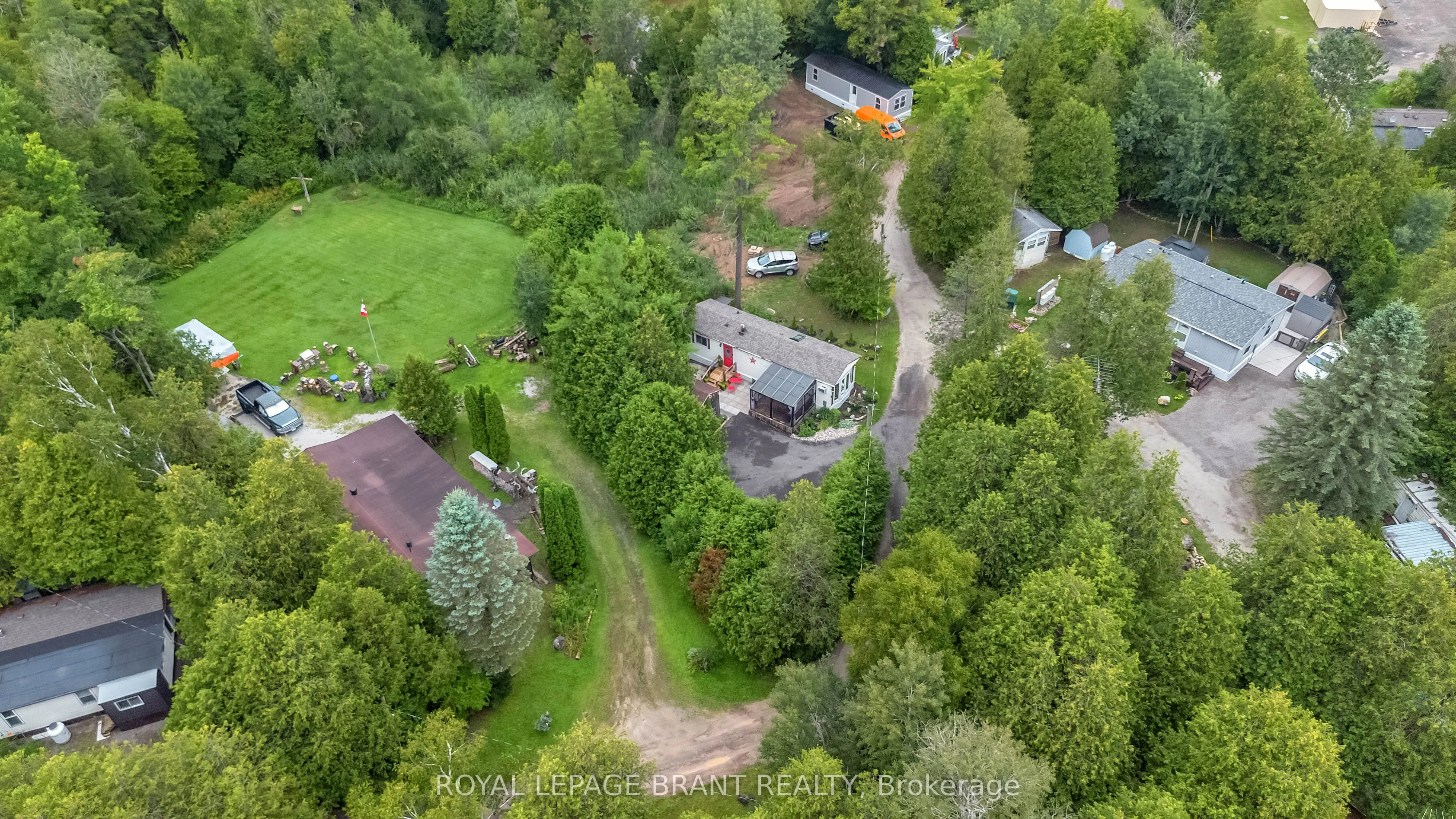 1085 10th Concession Road W