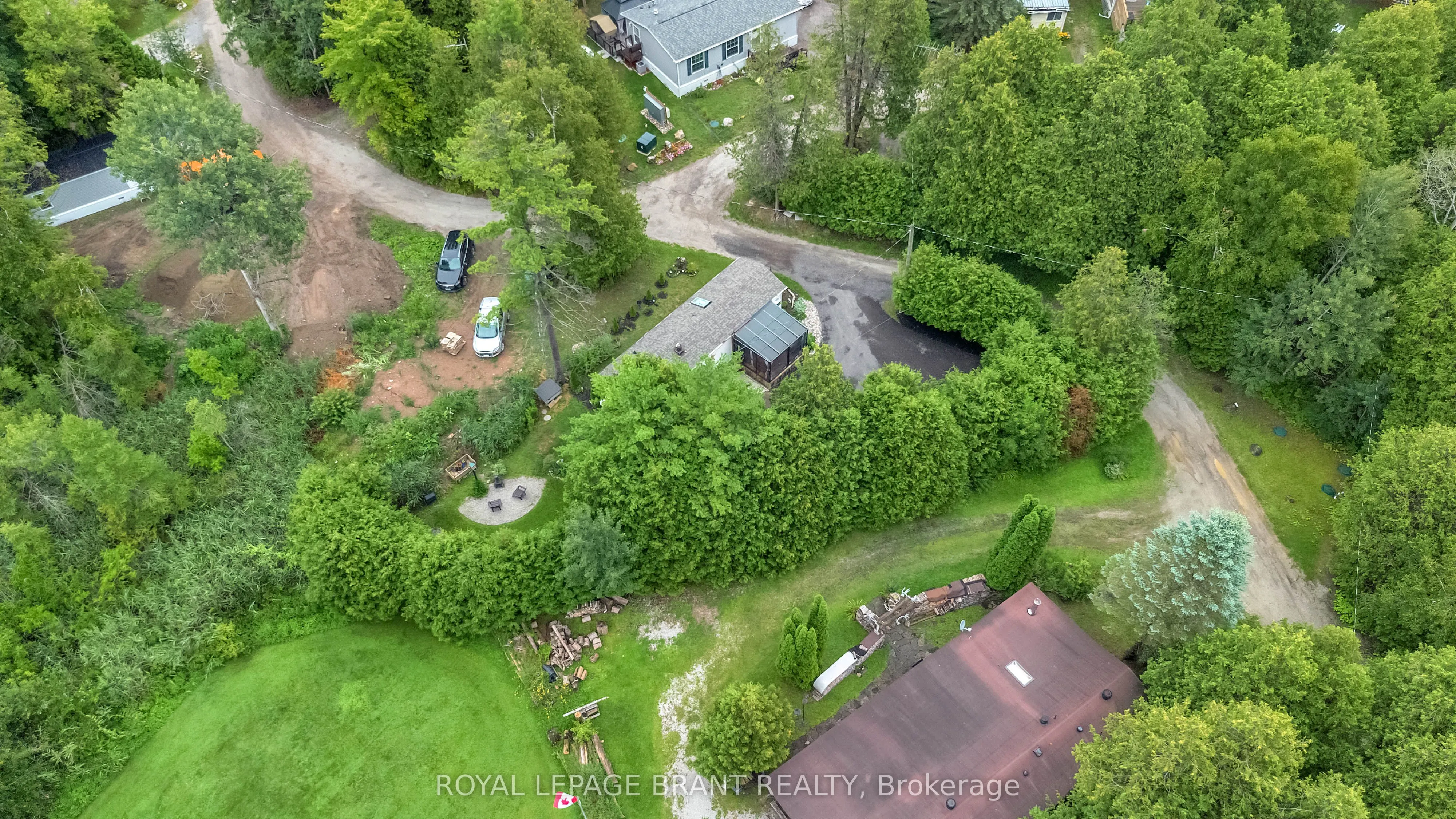 1085 10th Concession Road W