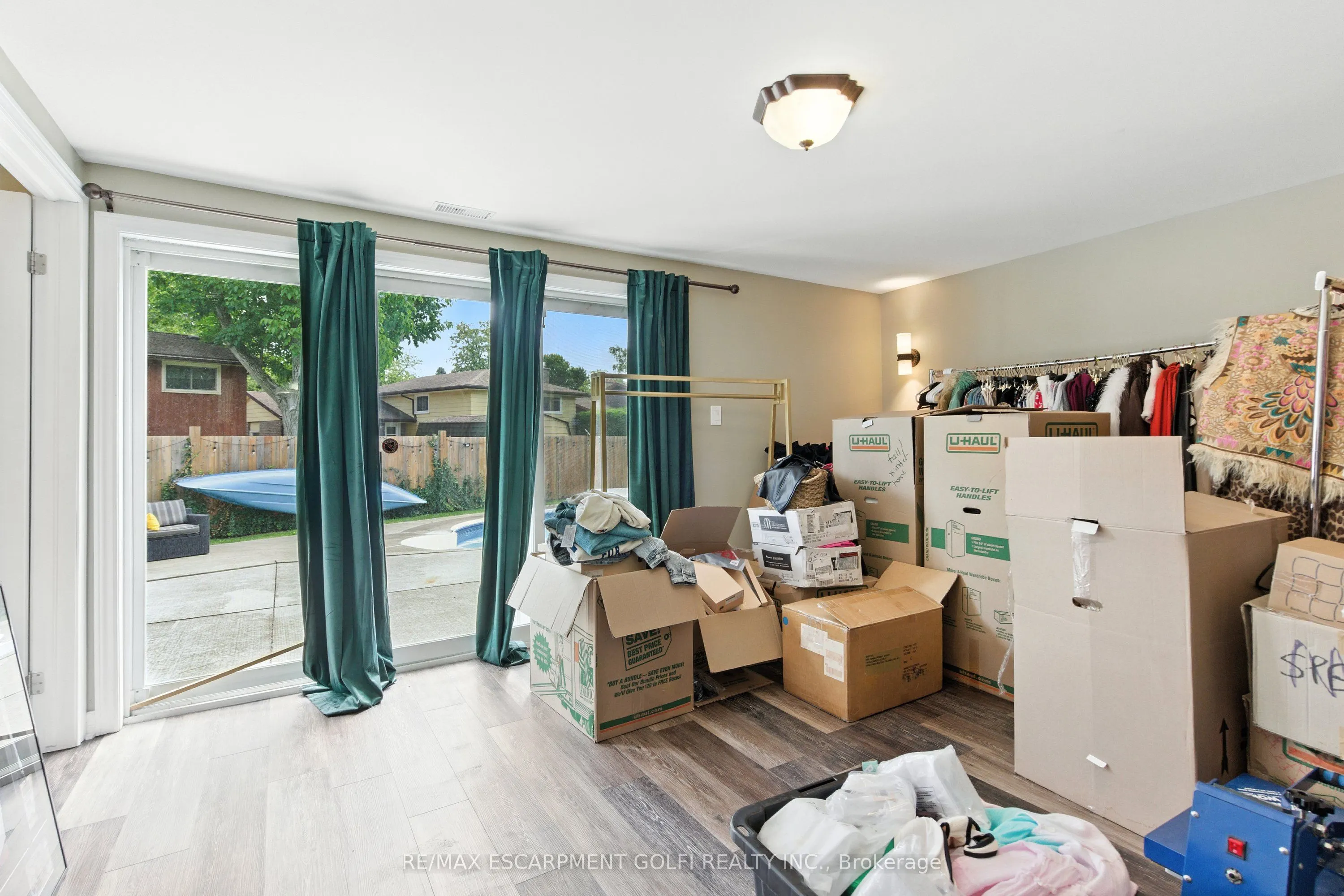 7078 ROSSEAU Place