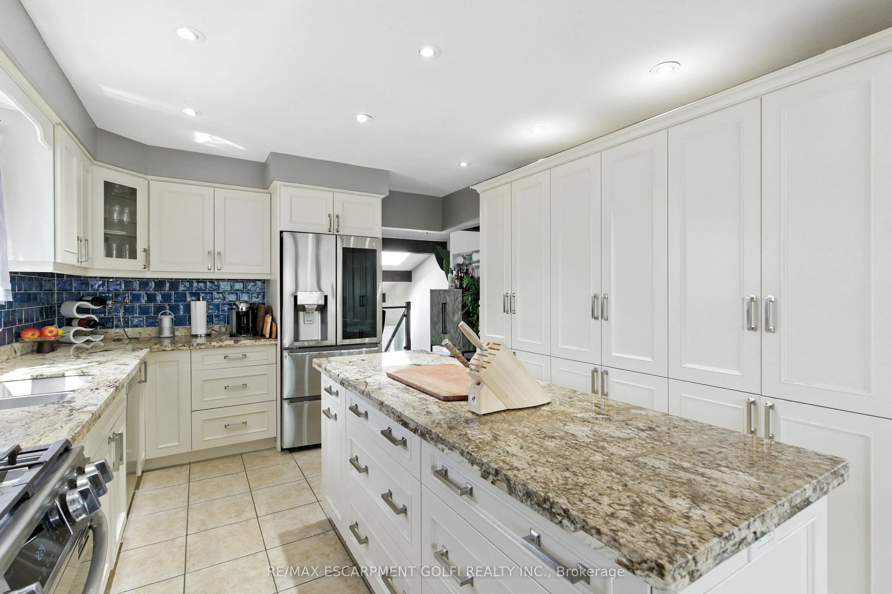 7078 ROSSEAU Place