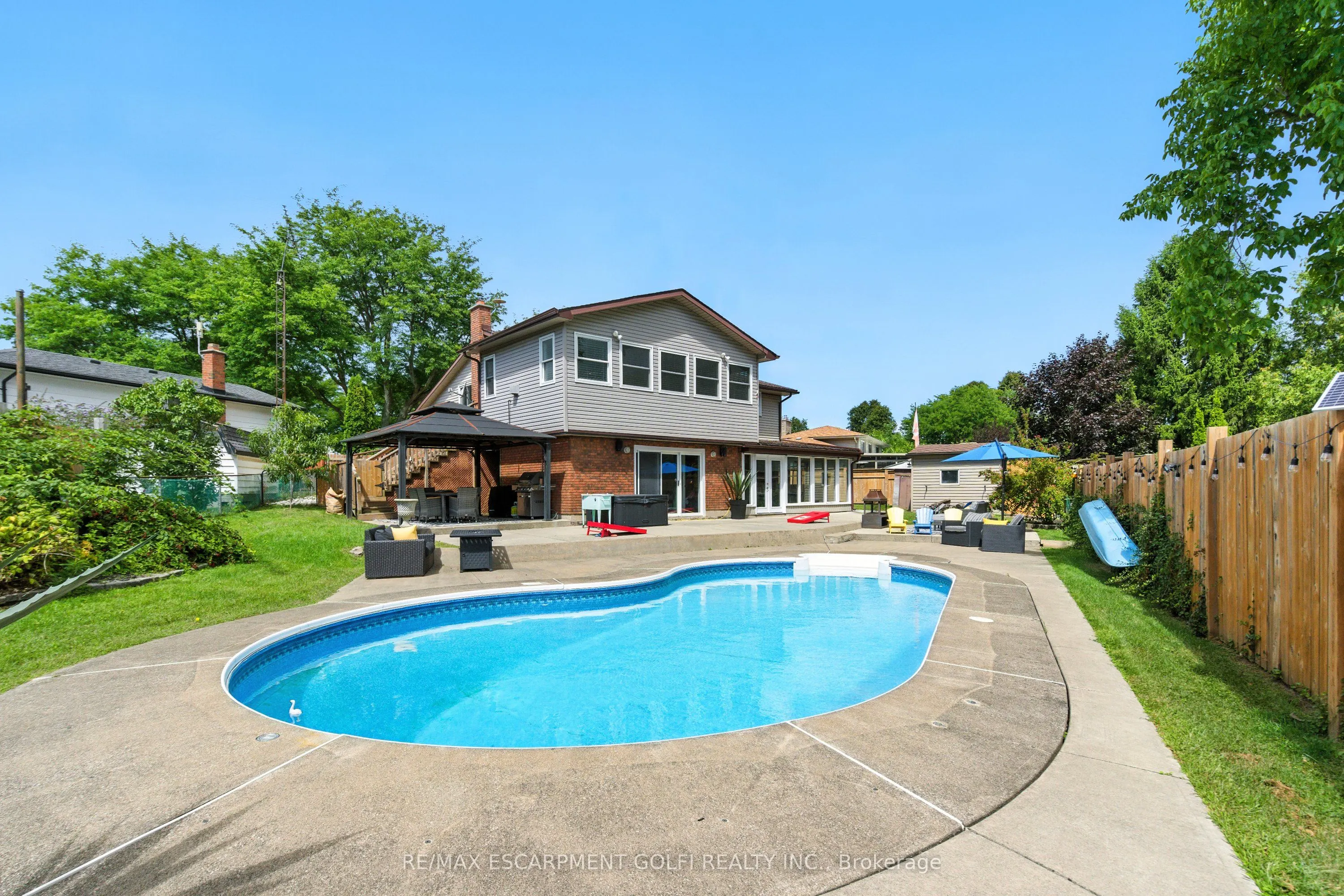 7078 ROSSEAU Place