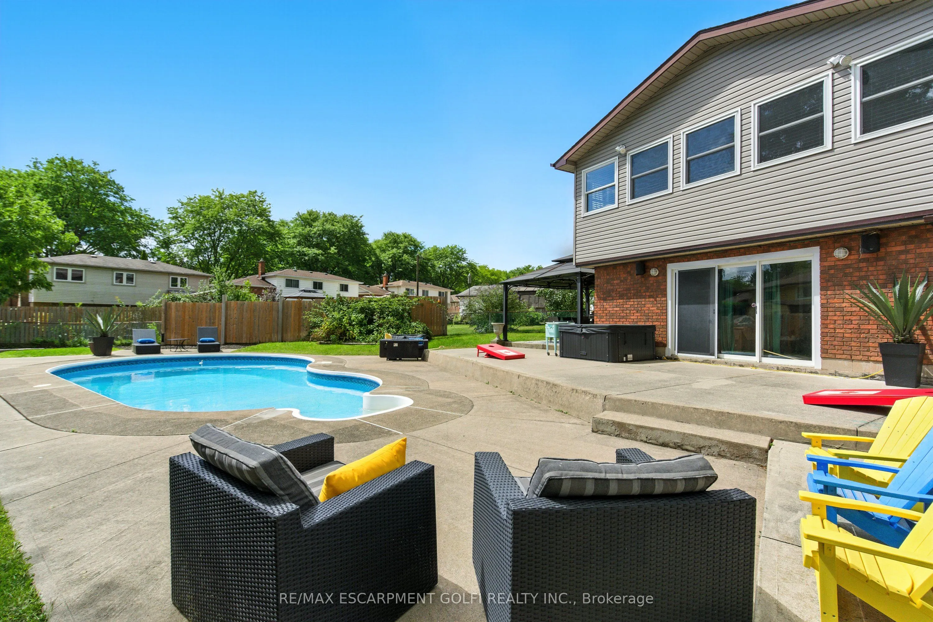 7078 ROSSEAU Place